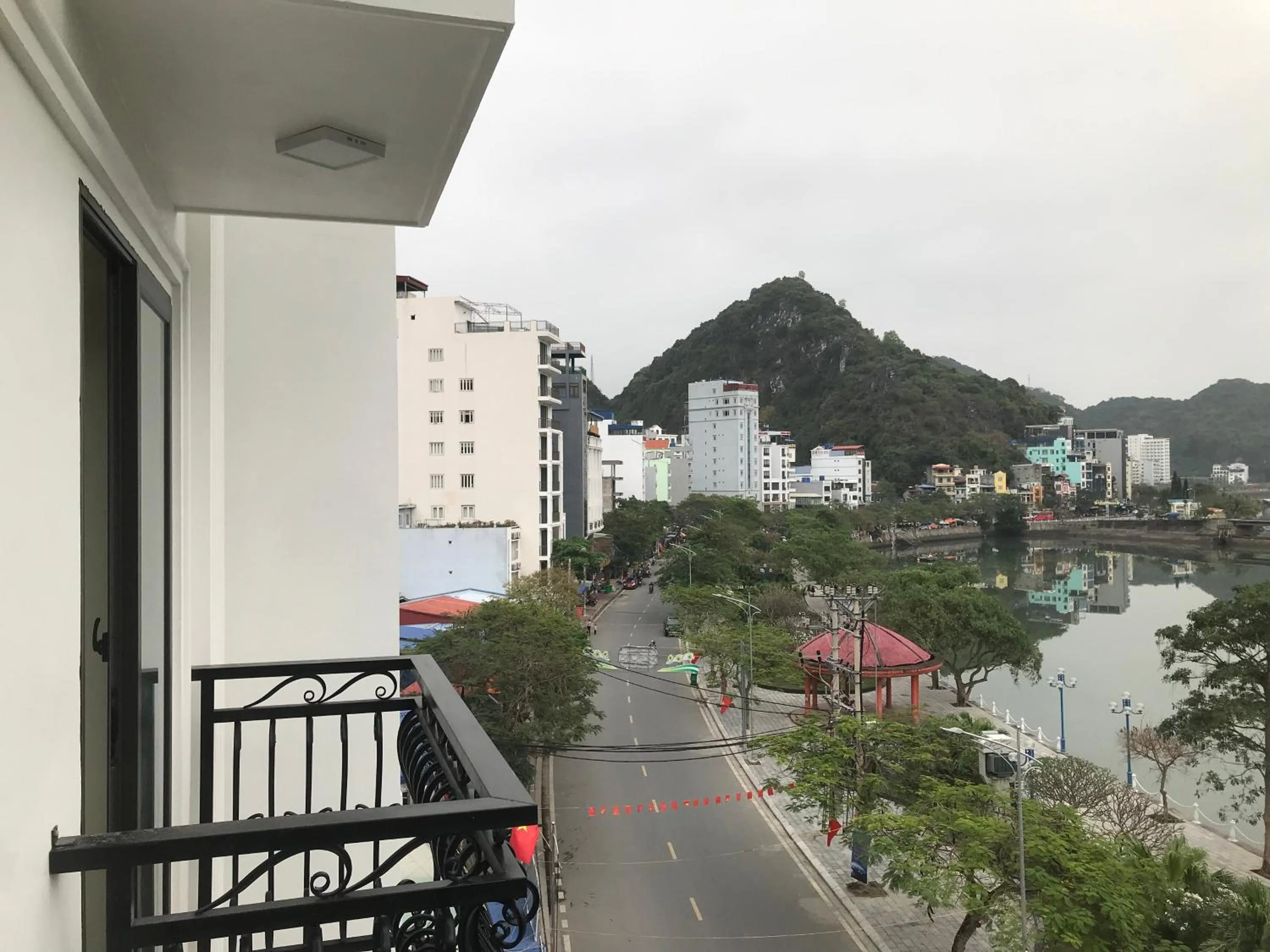 City view in Sea Balcony Hotel