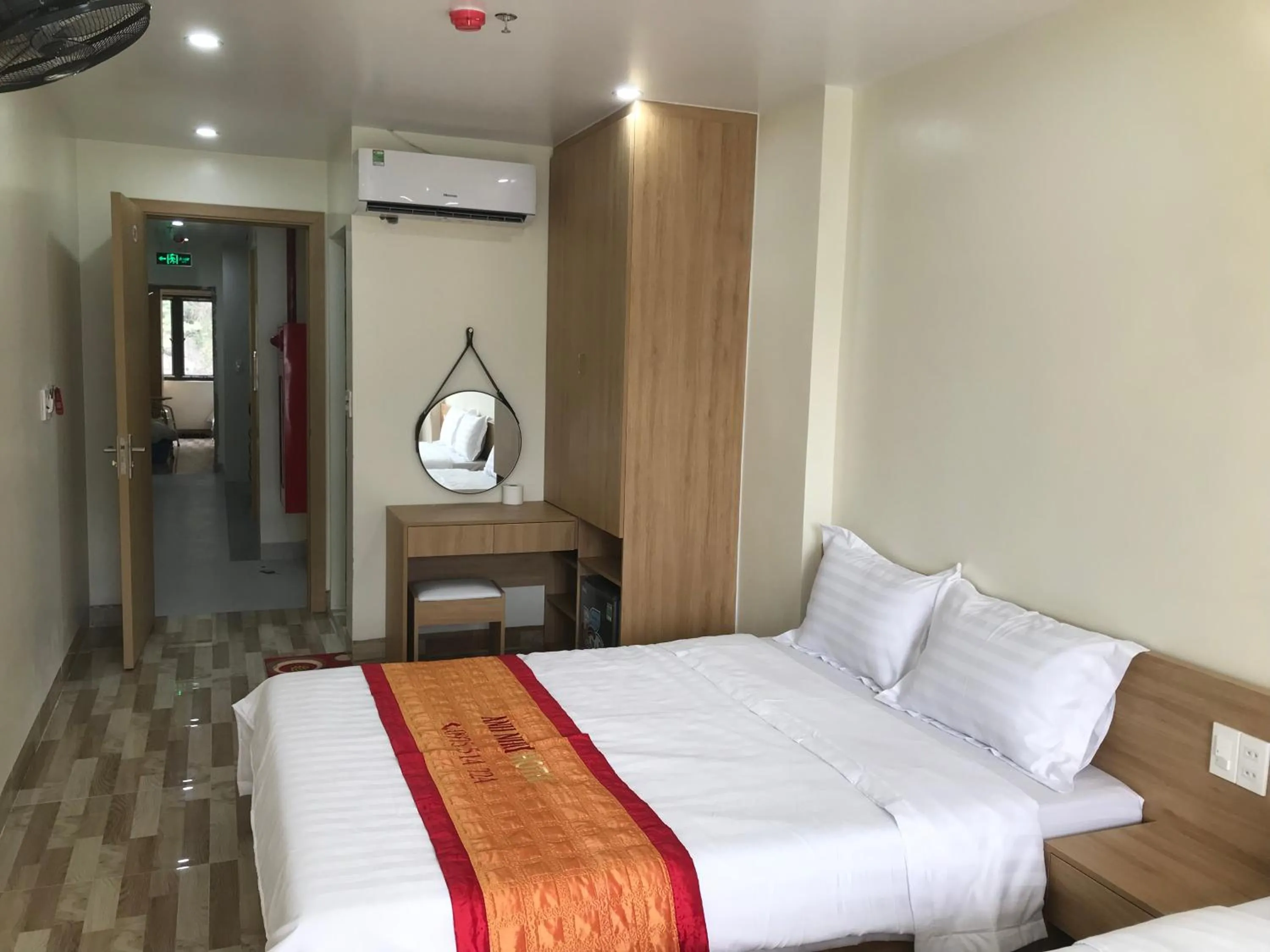 Bed in Sea Balcony Hotel