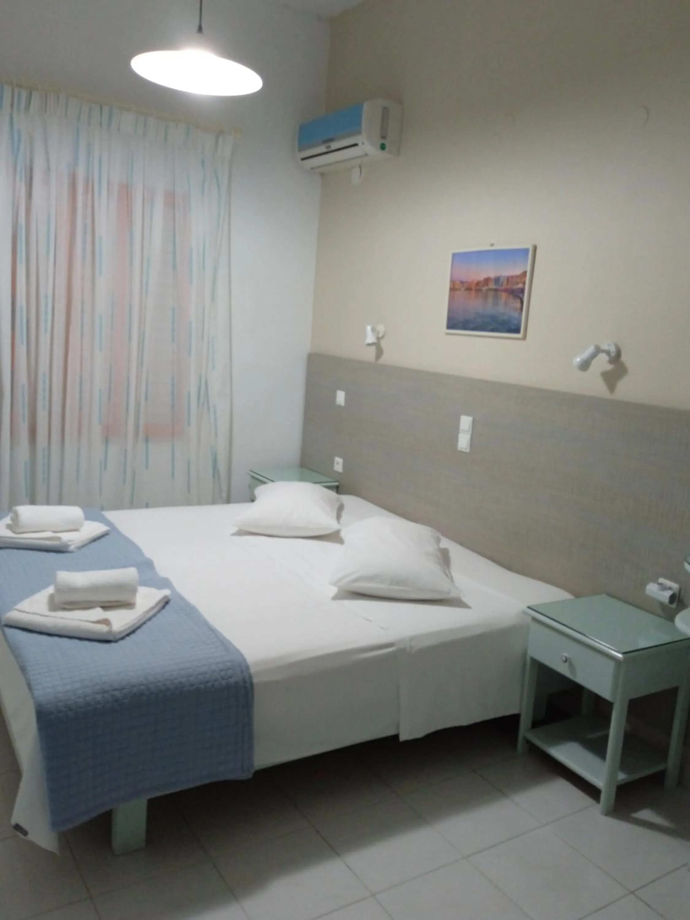 Bed in Ilona Apartments Chania