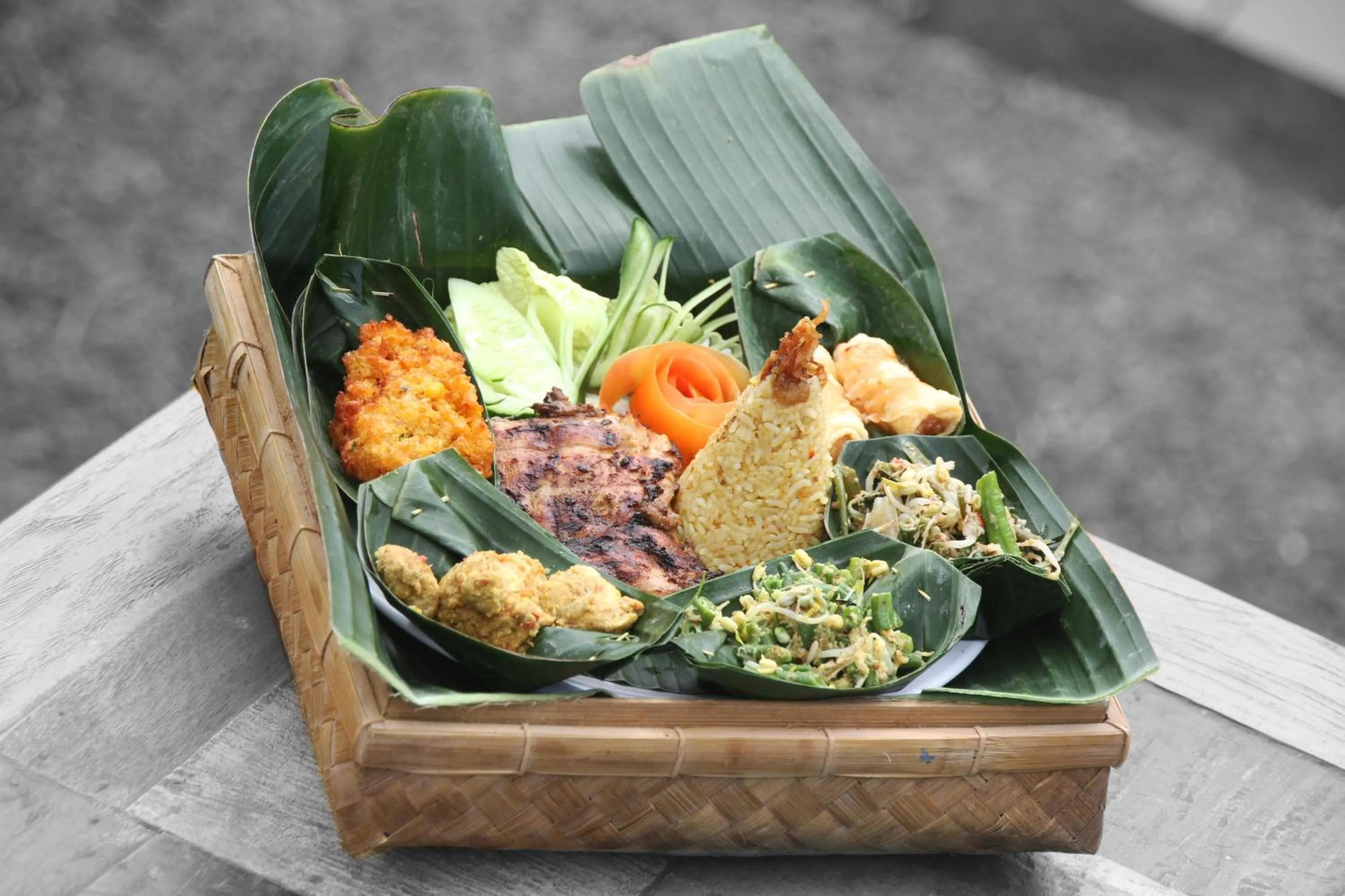 Food and drinks in Puri Taman Sari Resort