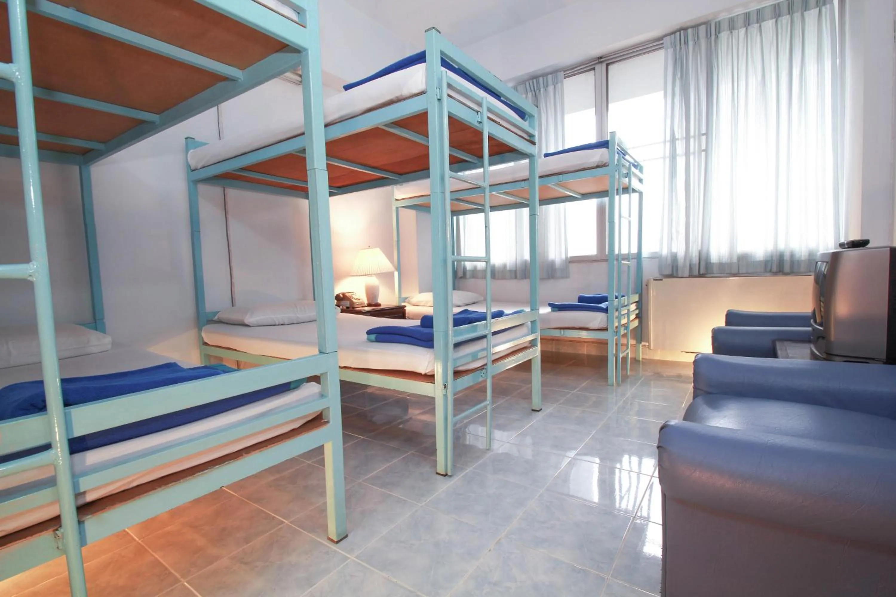 Day, Bed in The International Hotel Chiang Mai - YMCA