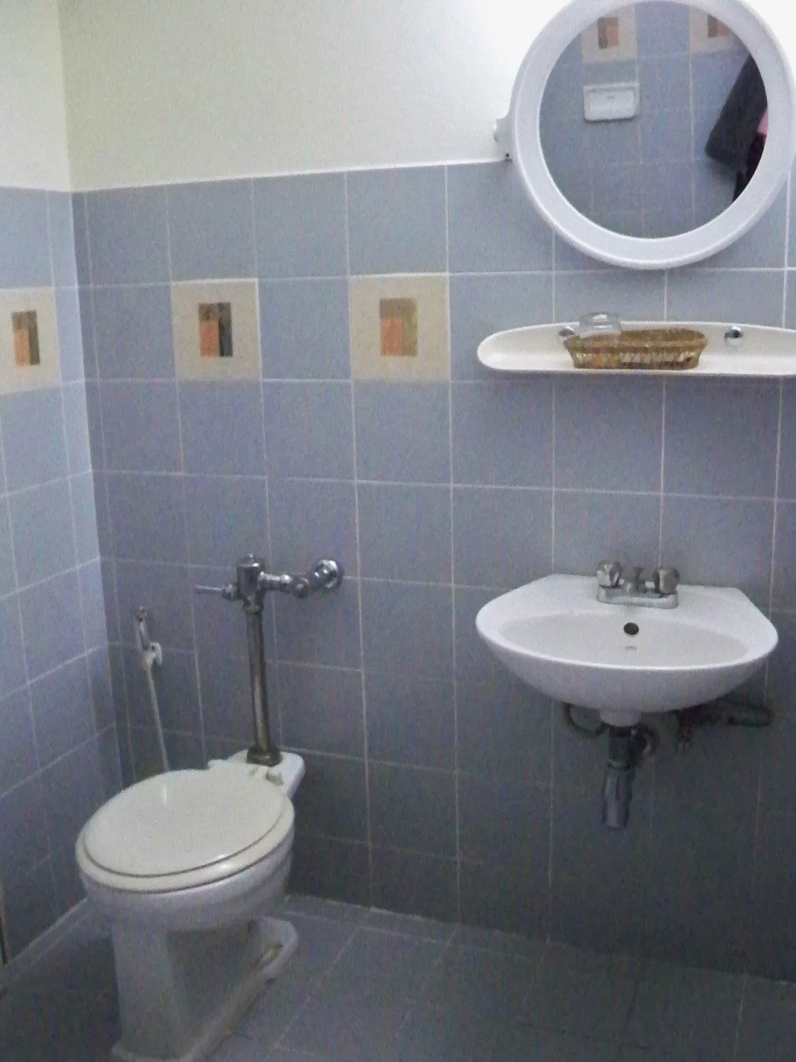 Bathroom in The International Hotel Chiang Mai - YMCA