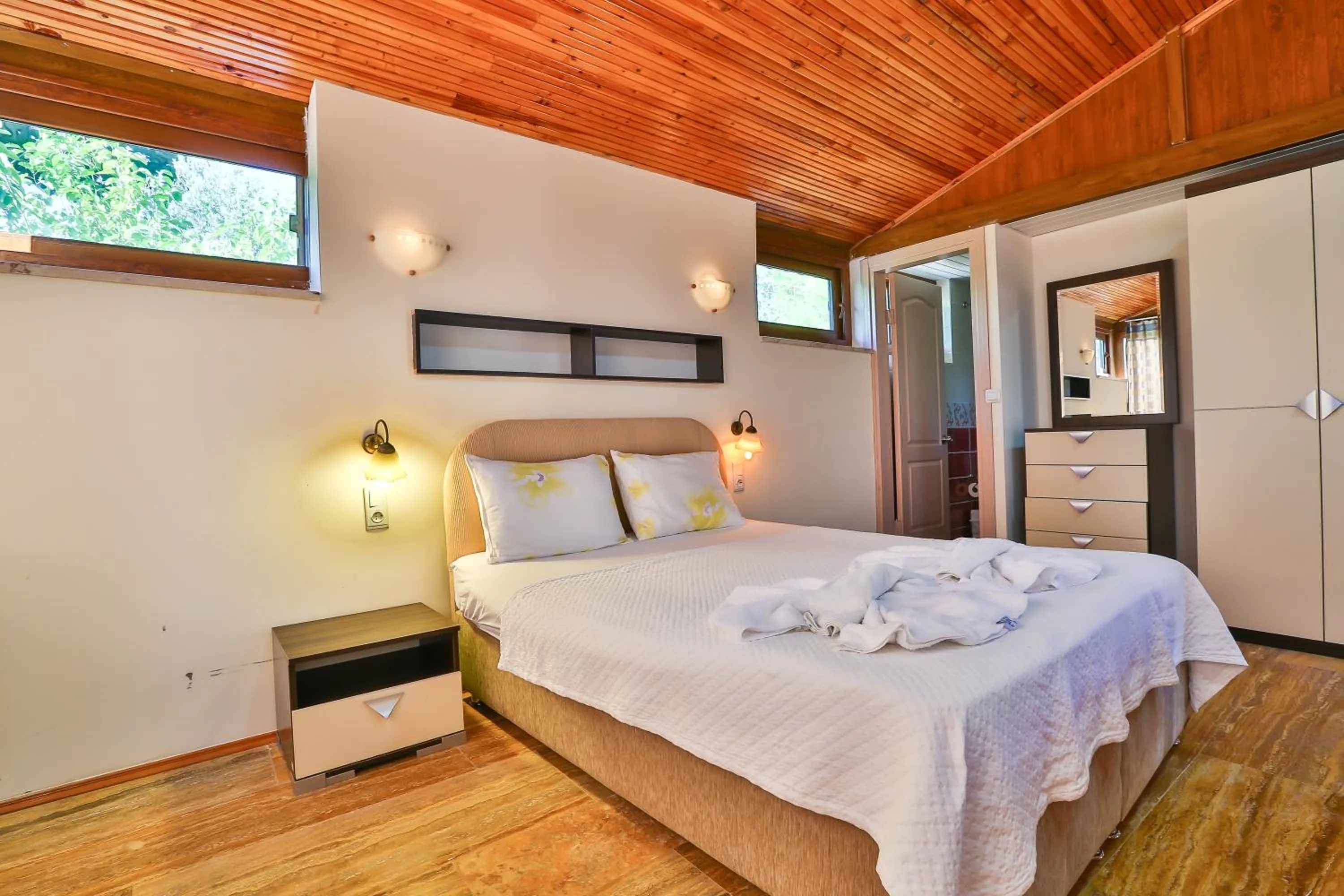 Bedroom, Bed in Villa Dundar - Kas Apartments