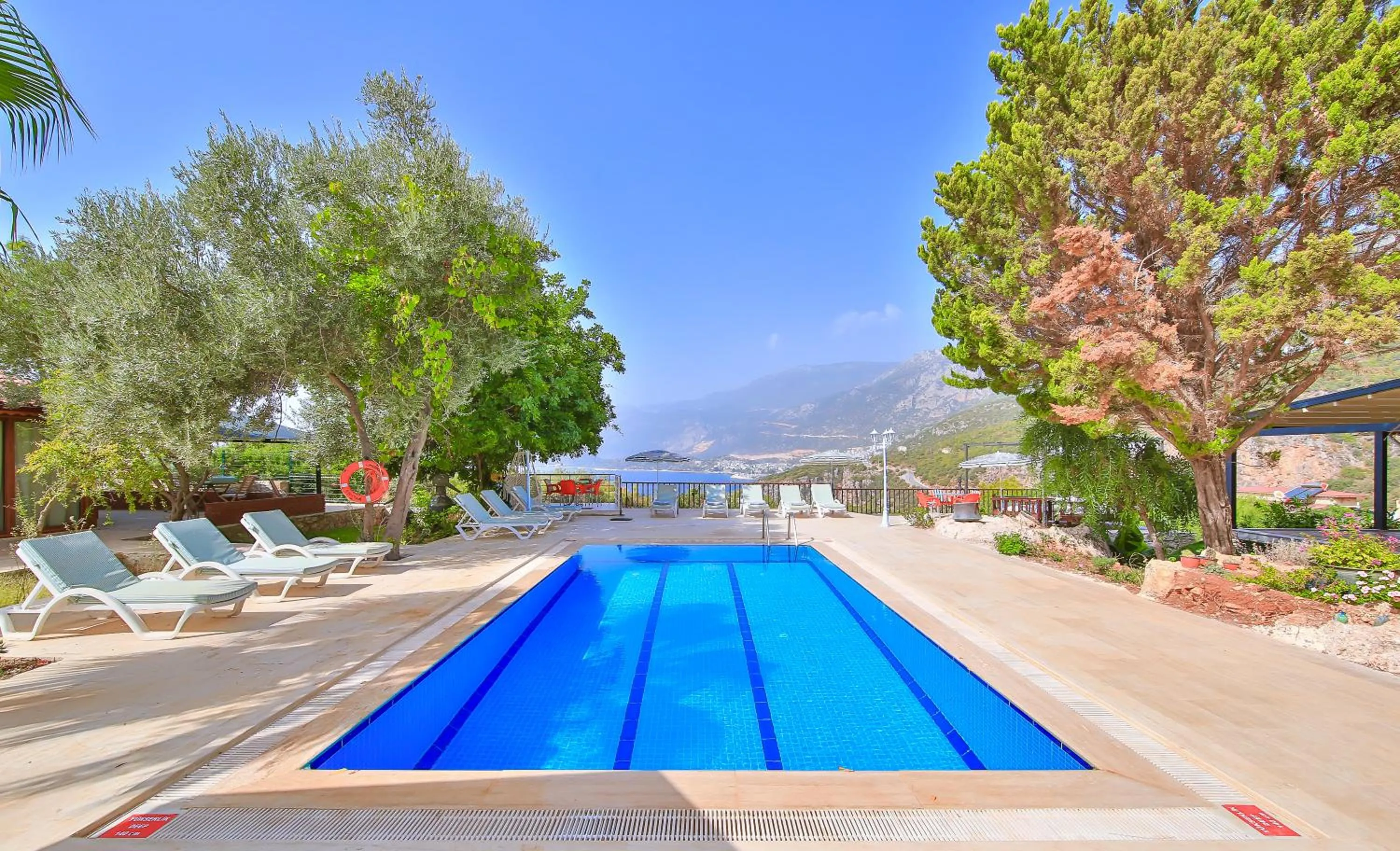 Swimming pool in Villa Dundar - Kas Apartments