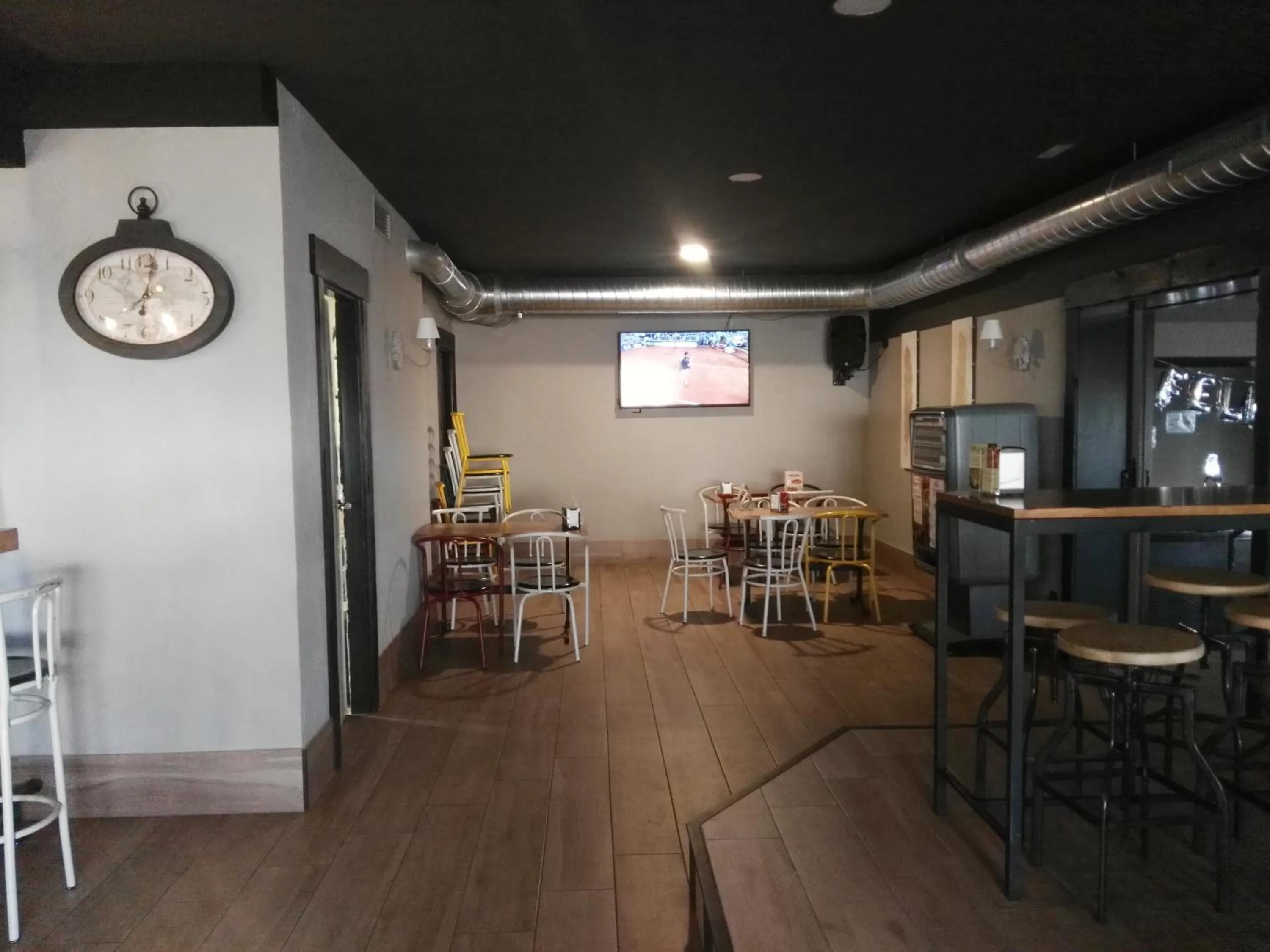 Lounge or bar in Hotel Montearoma