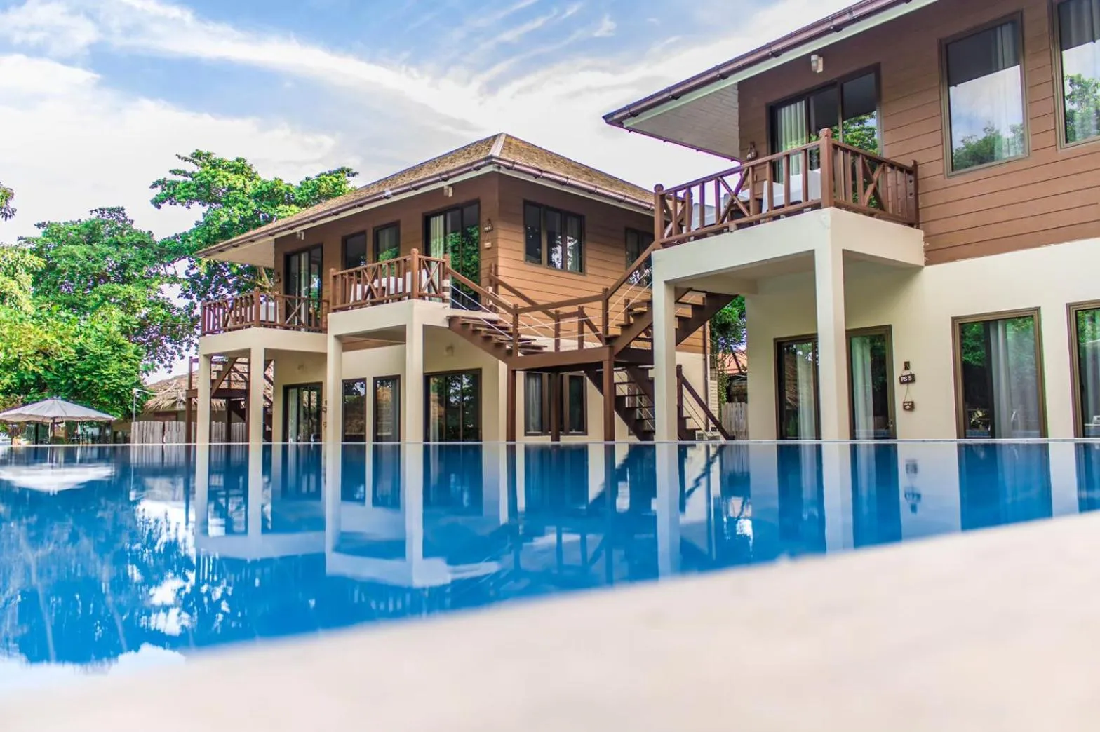 Pool view in Samed Cabana Resort