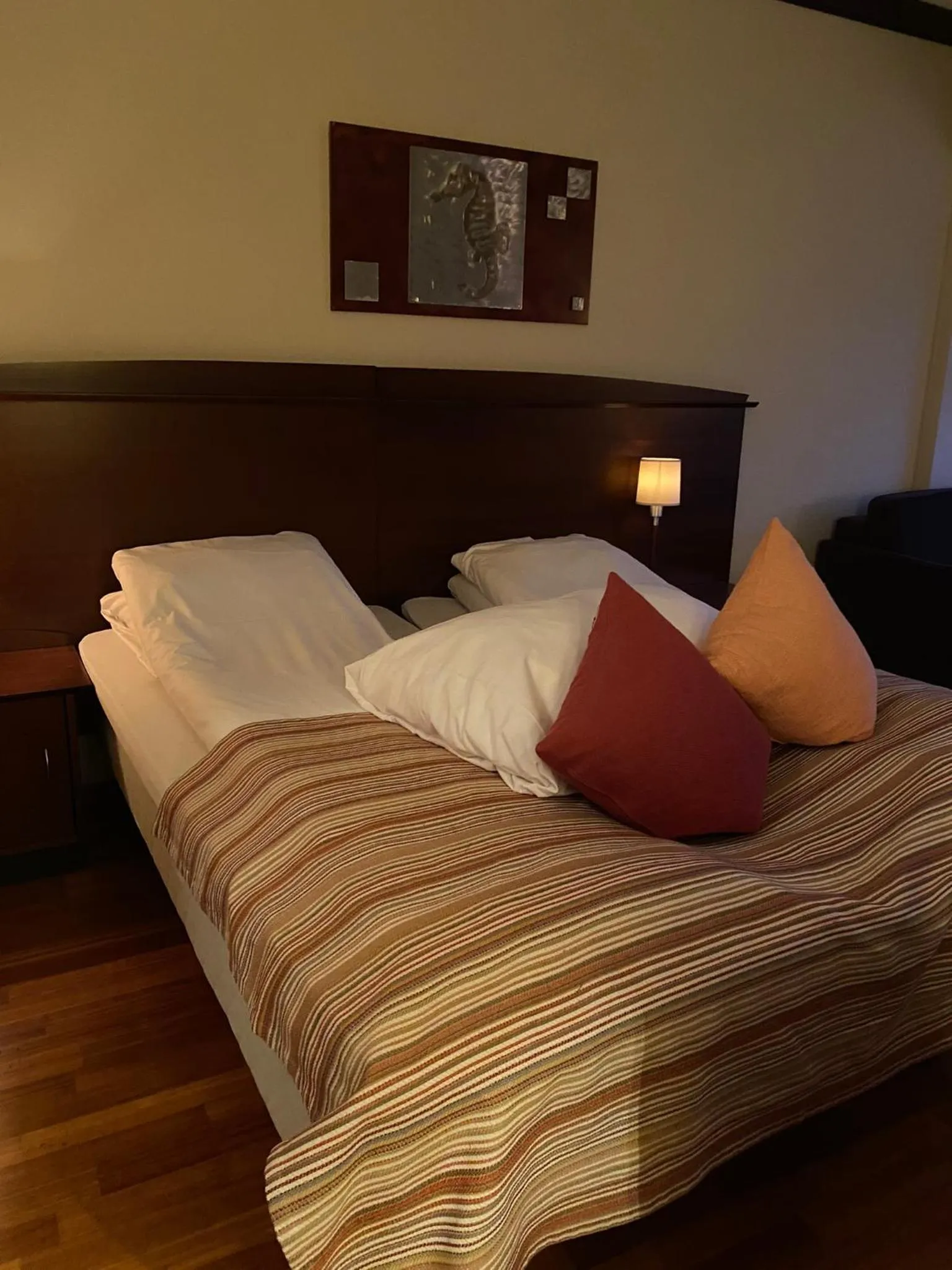 Bed in Fitjar Fjordhotell