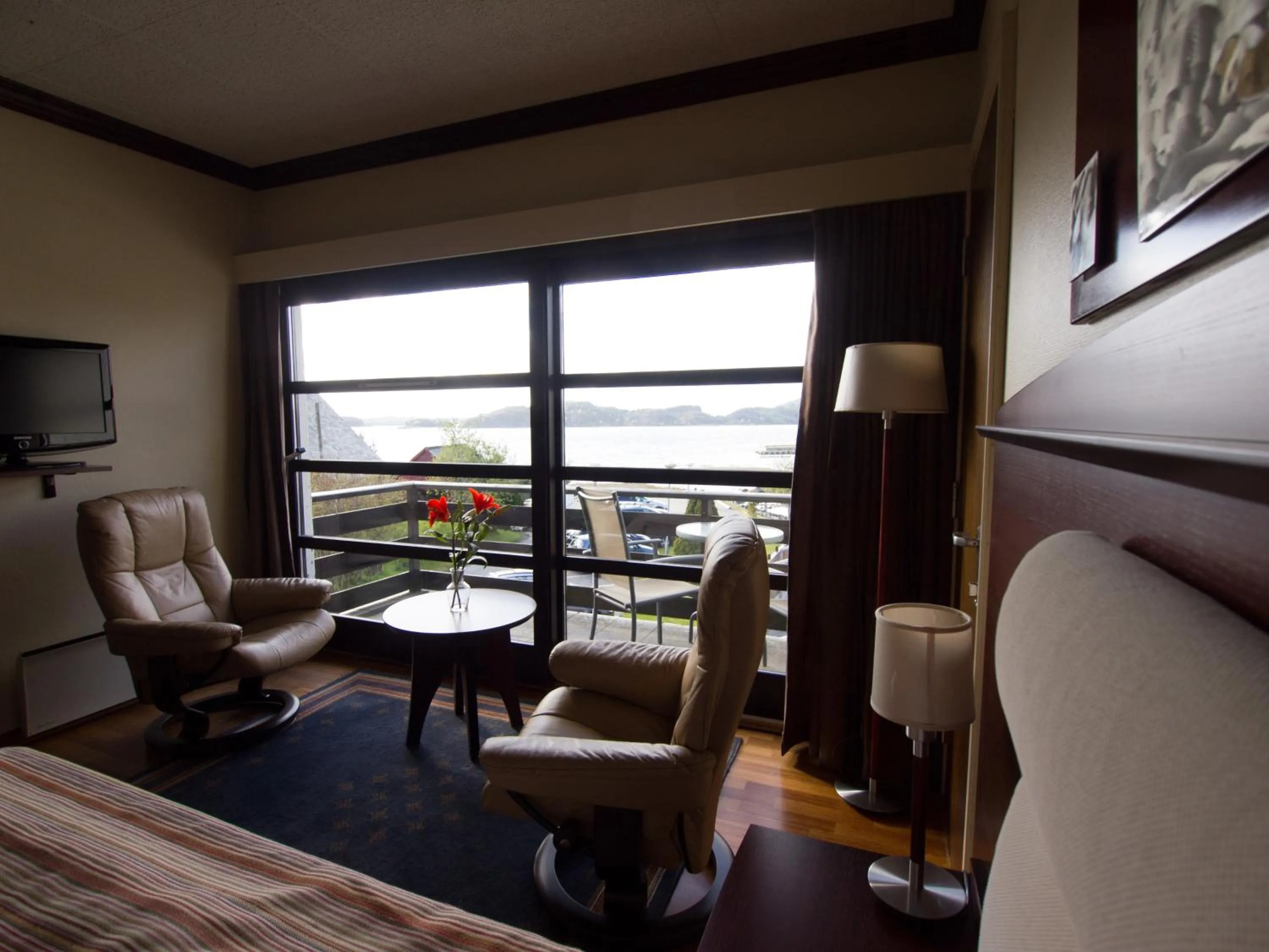 Sea view, Bed in Fitjar Fjordhotell