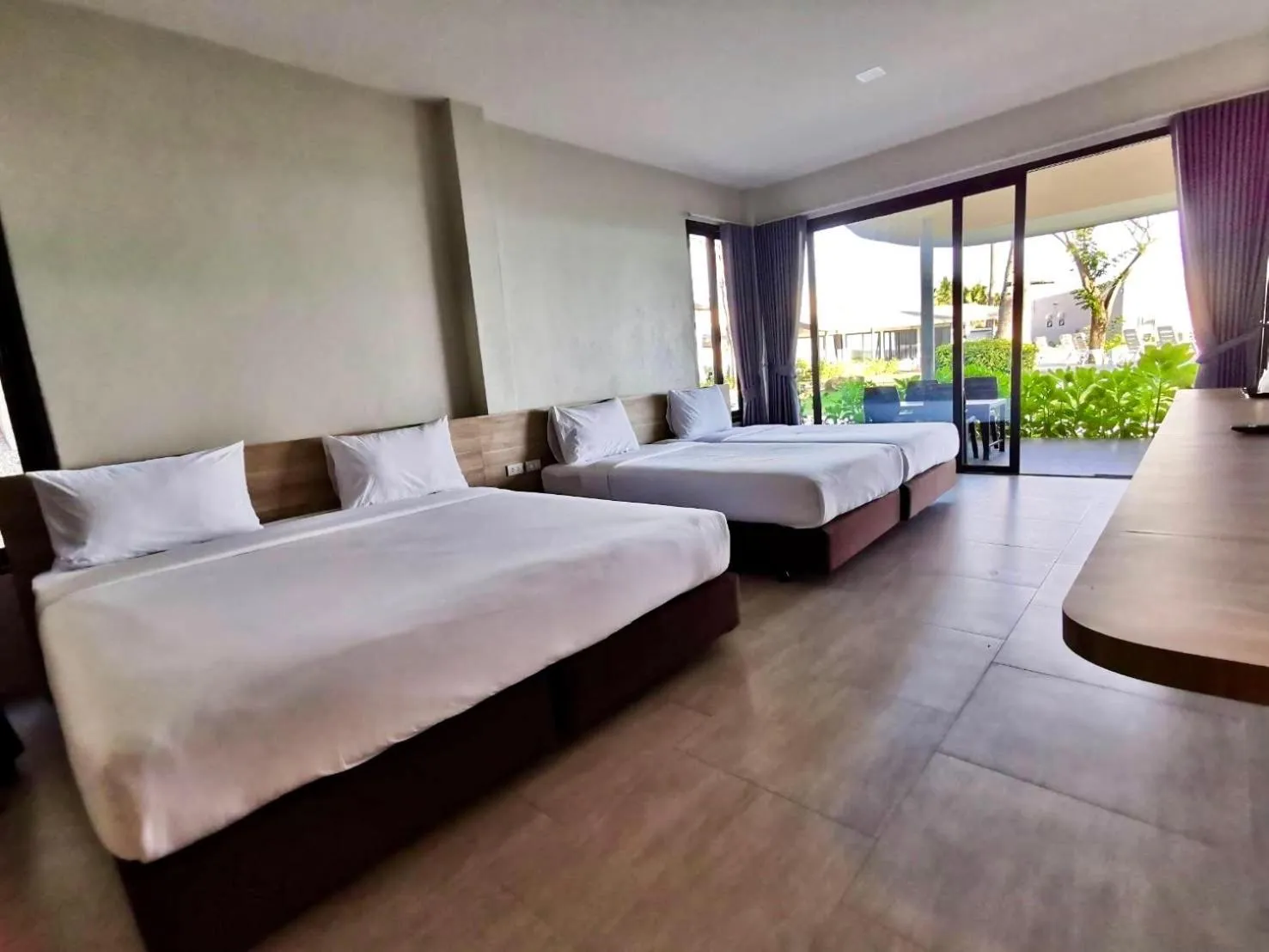 Bed in Rayong Chalet Resort