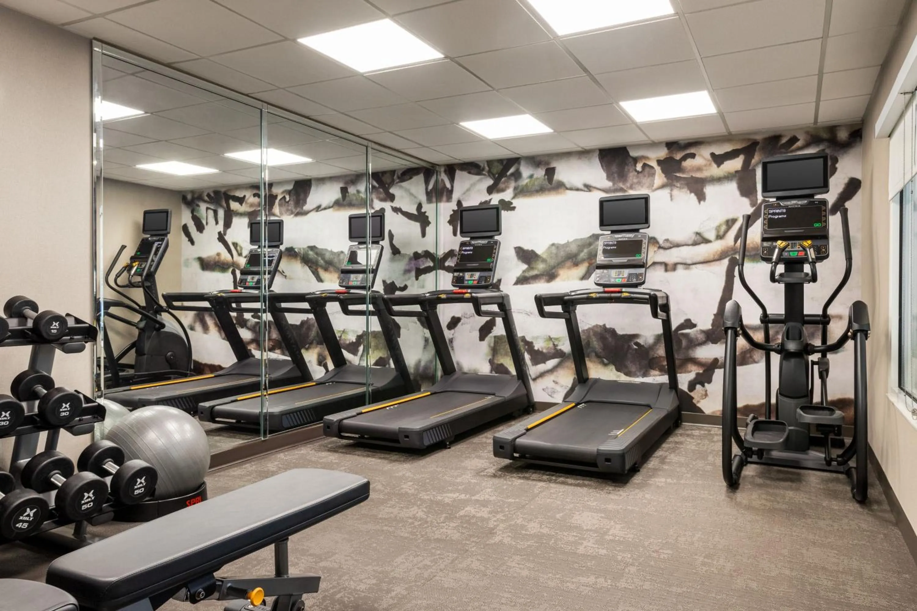 Fitness centre/facilities in Residence Inn Mobile