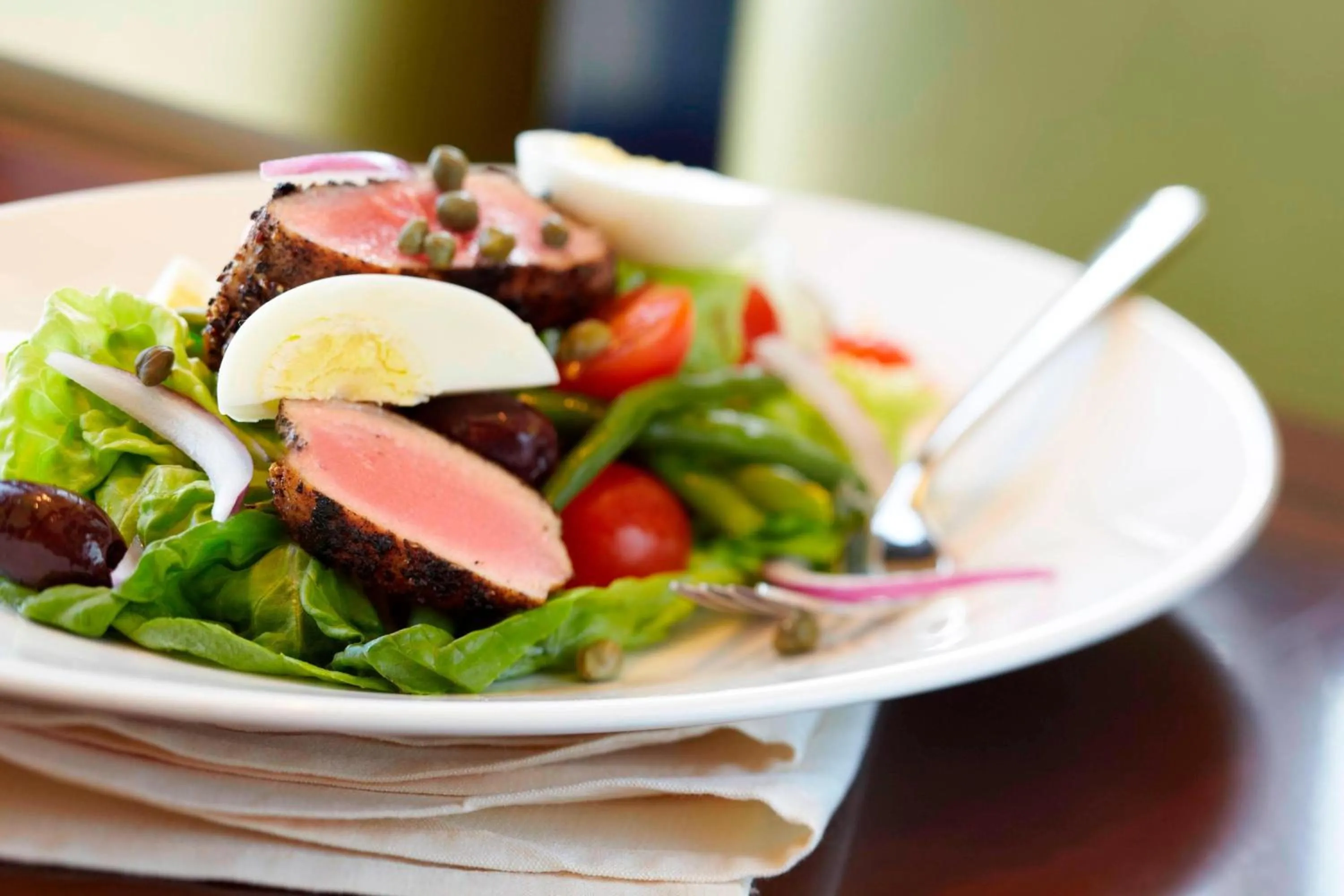 Restaurant/places to eat in Renaissance Mobile Riverview Plaza Hotel