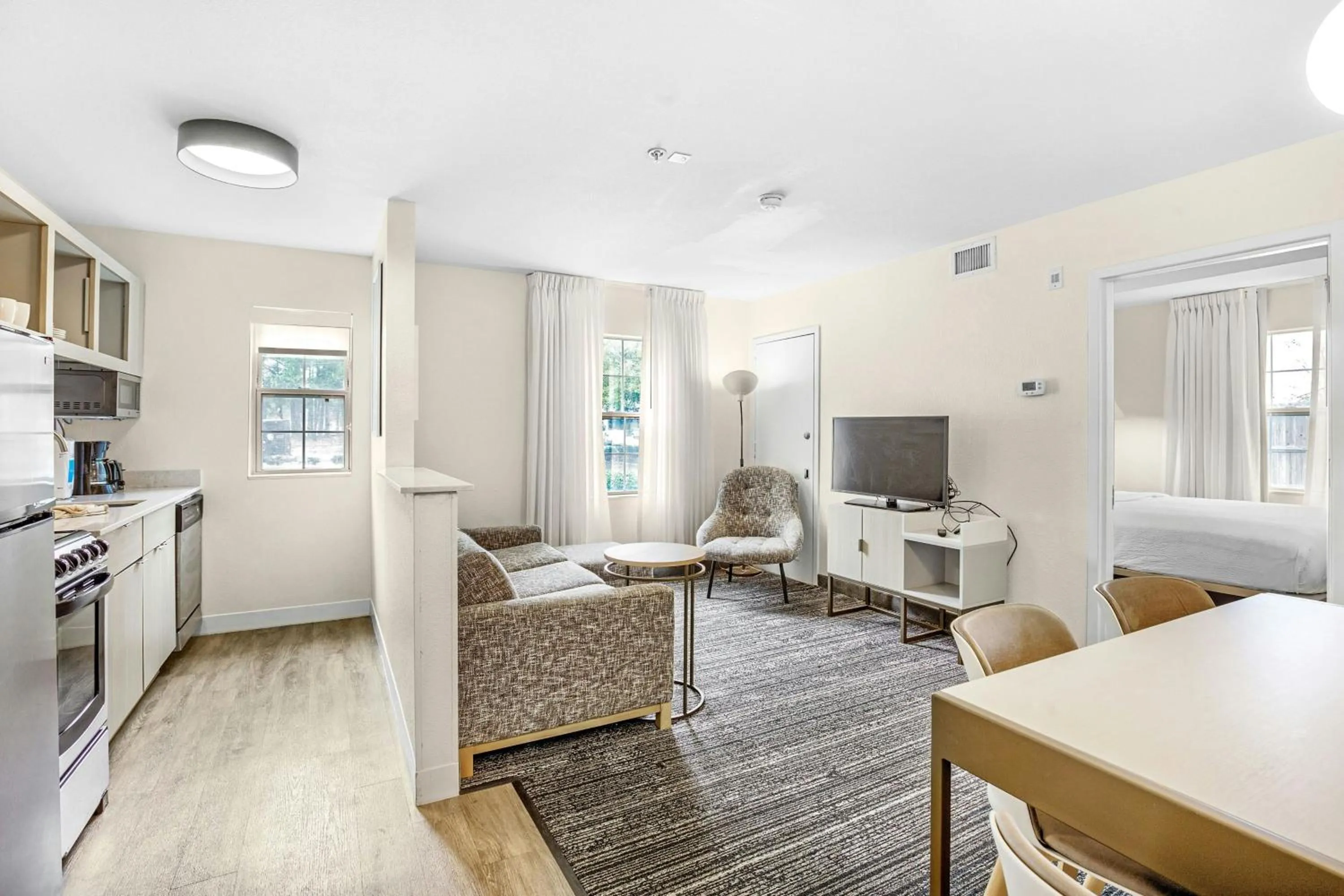 Bedroom in TownePlace Suites Mobile