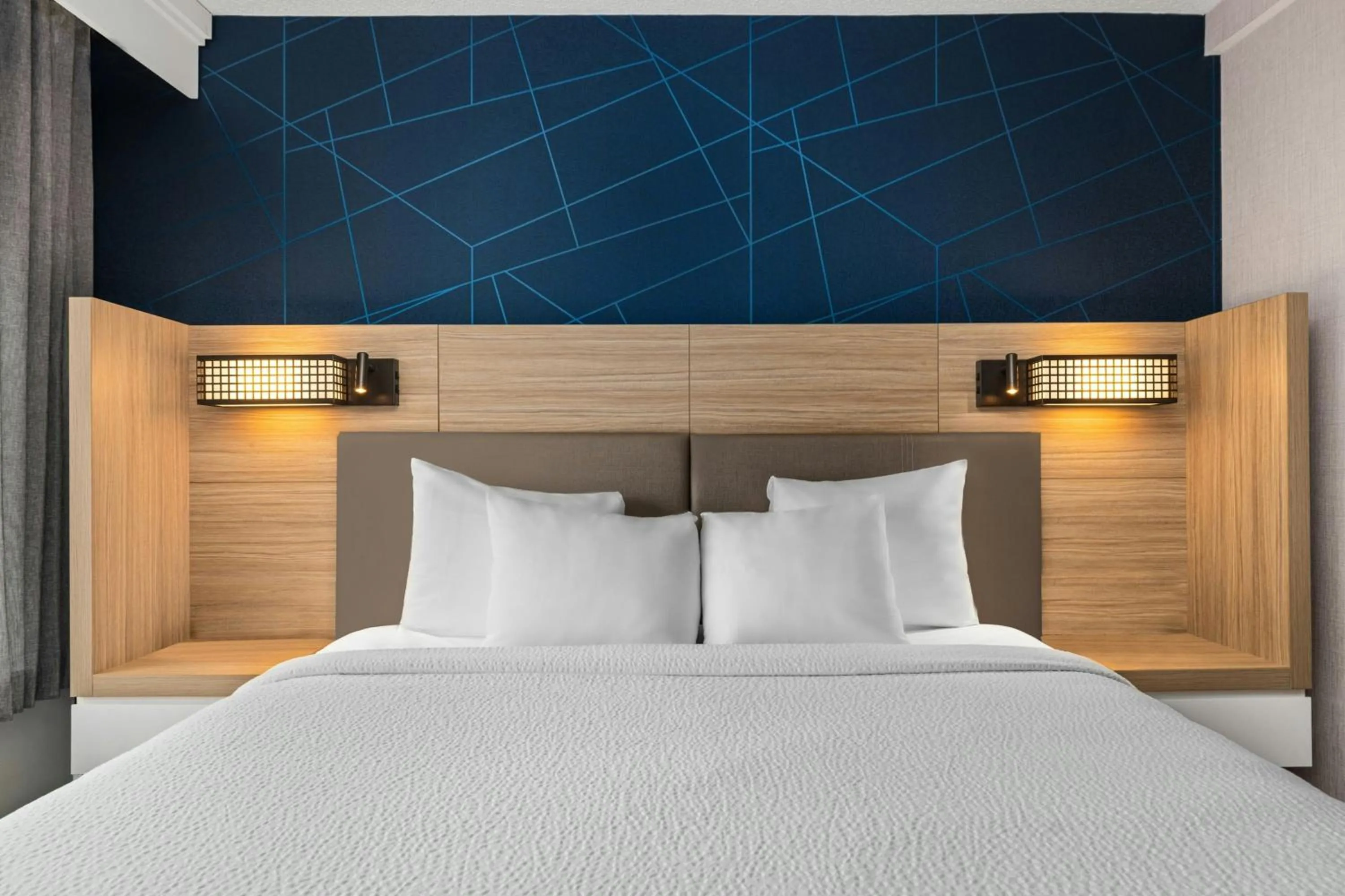 Bedroom, Bed in SpringHill Suites Minneapolis Eden Prairie