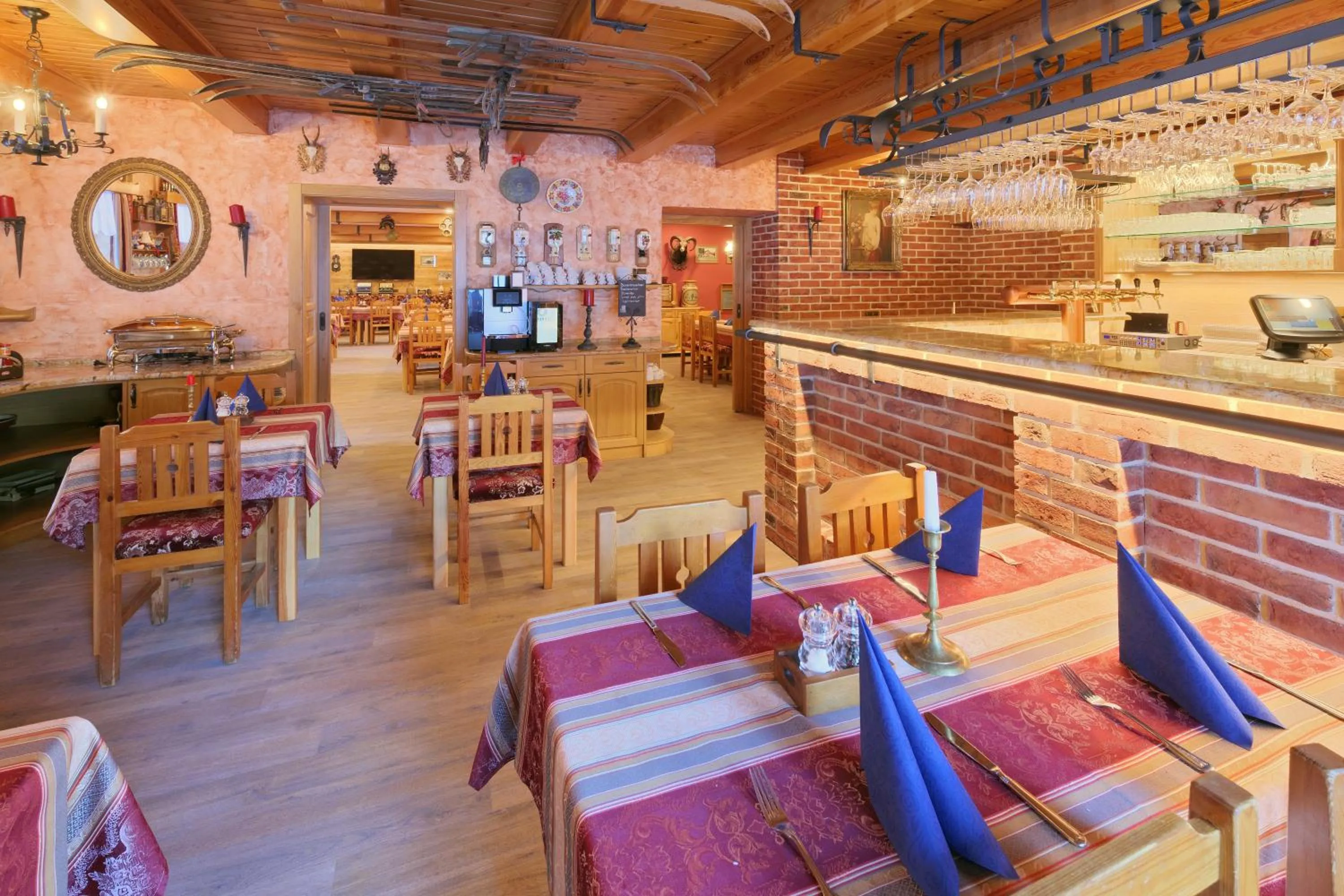 Restaurant/places to eat in Hotel Resort Martin & Kristyna