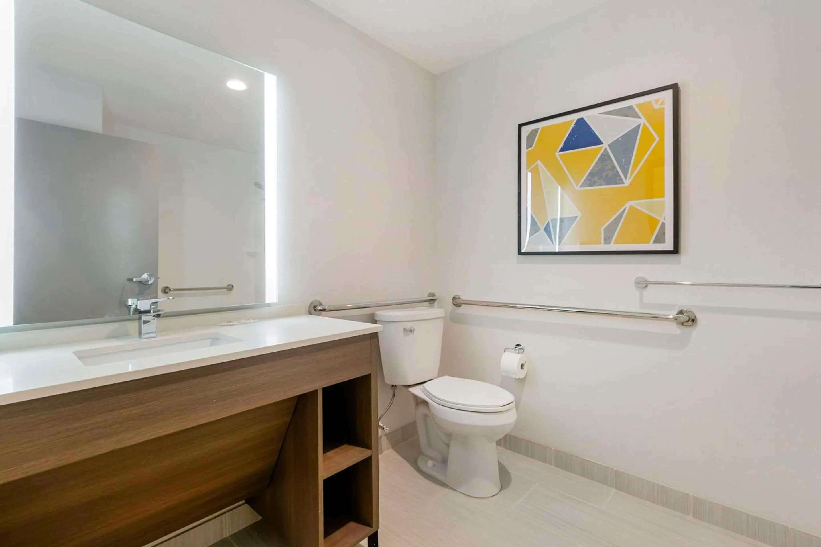 Bedroom in Comfort Inn & Suites Houma