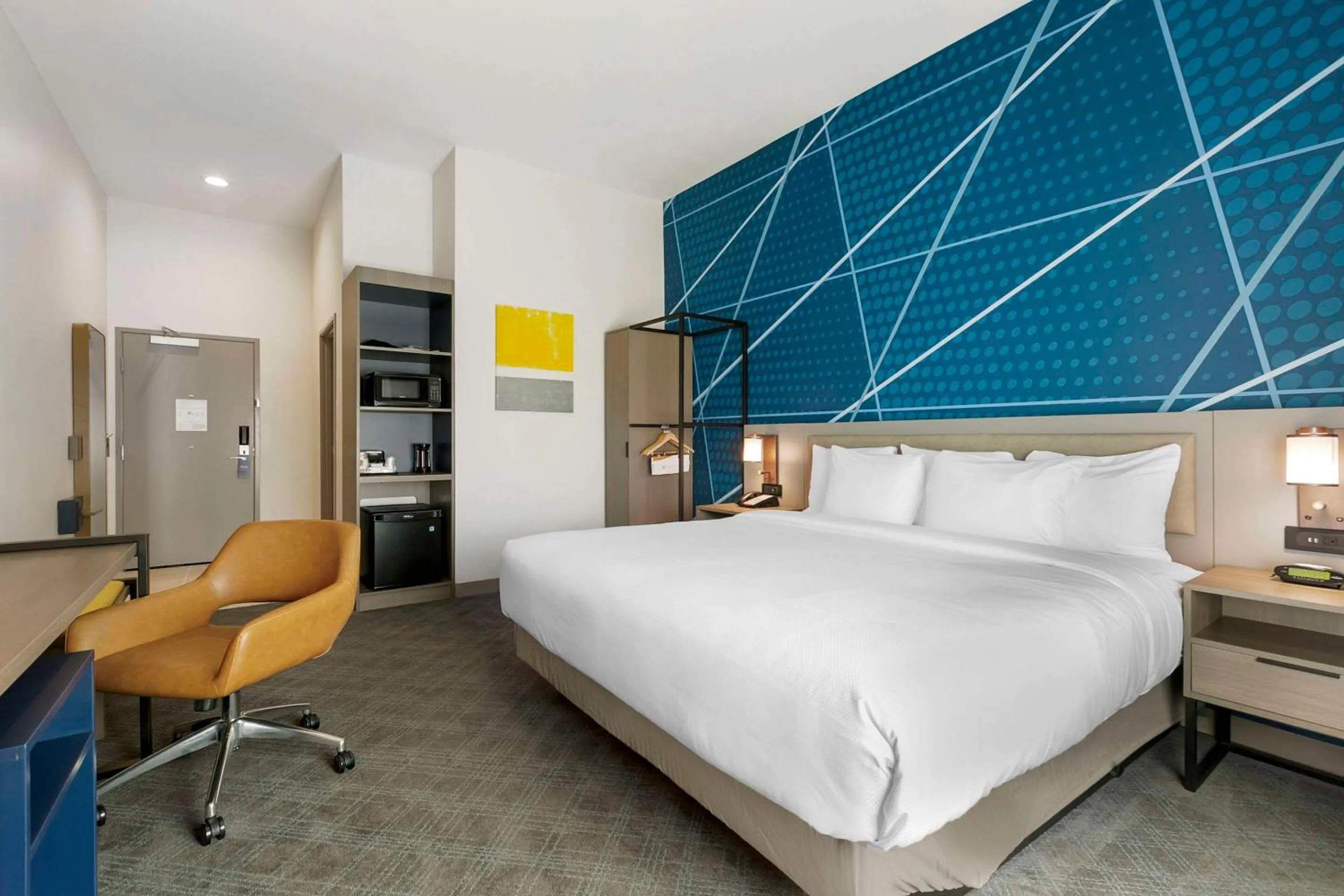 Bedroom, Bed in Comfort Inn & Suites Houma