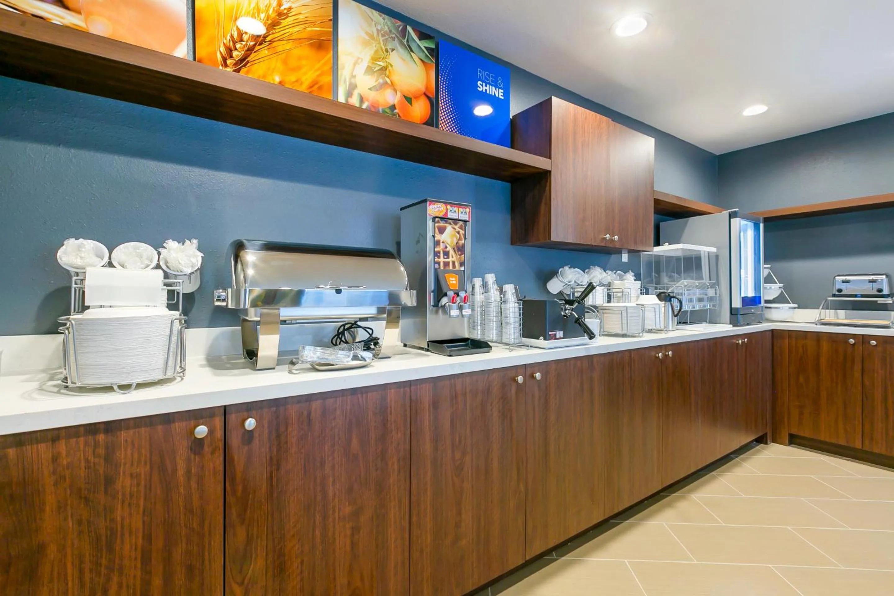 Property building in Comfort Inn & Suites Houma
