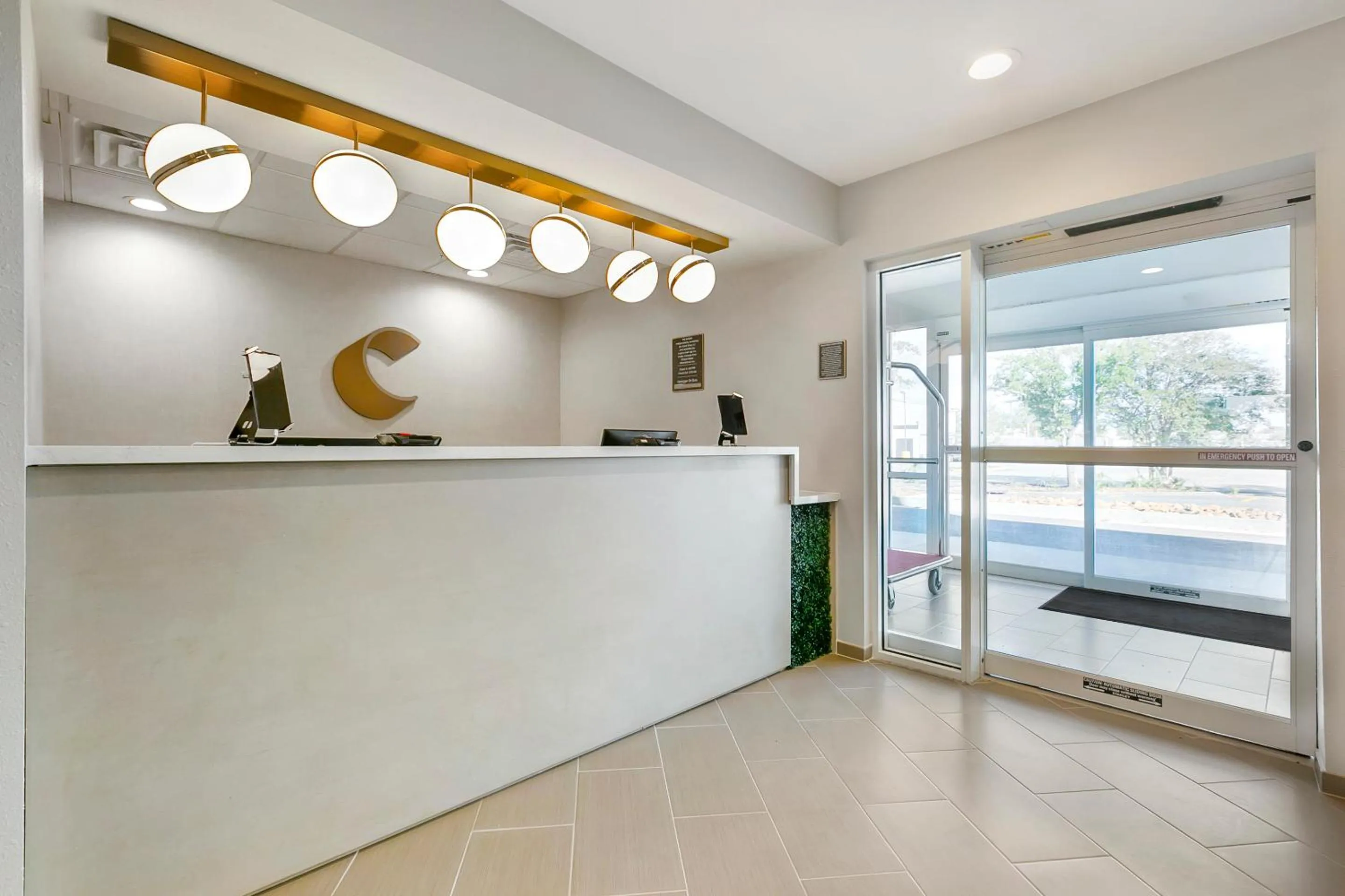 Property building in Comfort Inn & Suites Houma