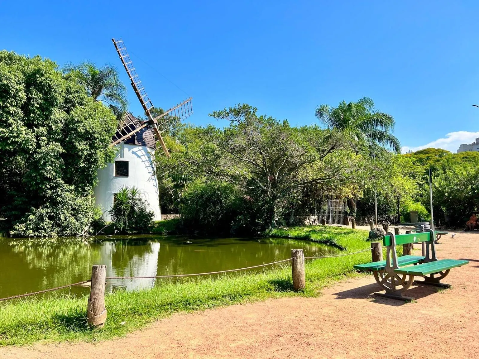 Lake view in Slaviero Porto Alegre Moinhos