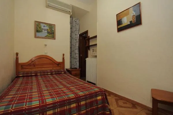 Bed in Hostal Fuentesol