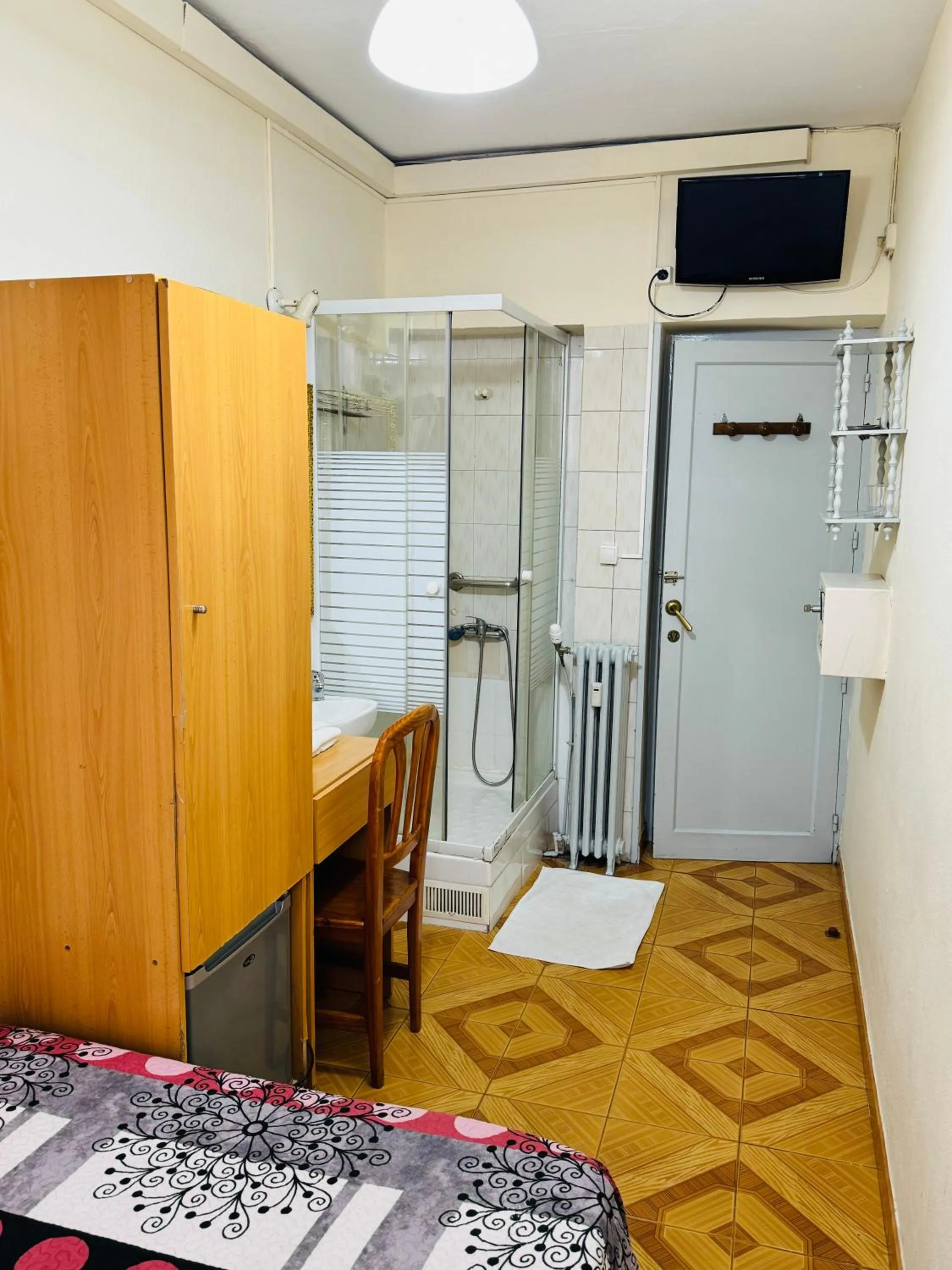 Bed in Hostal Fuentesol