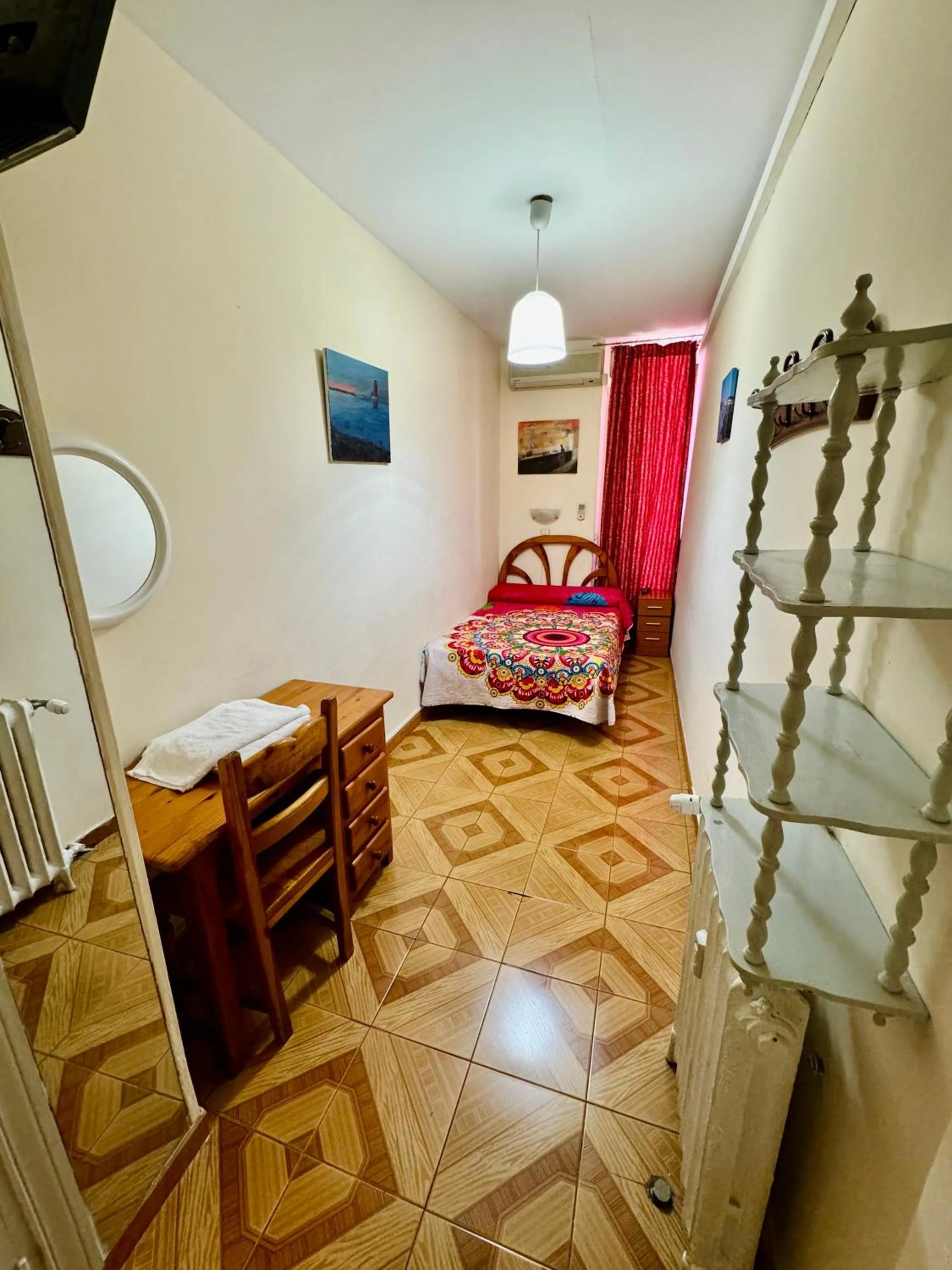 Bed in Hostal Fuentesol