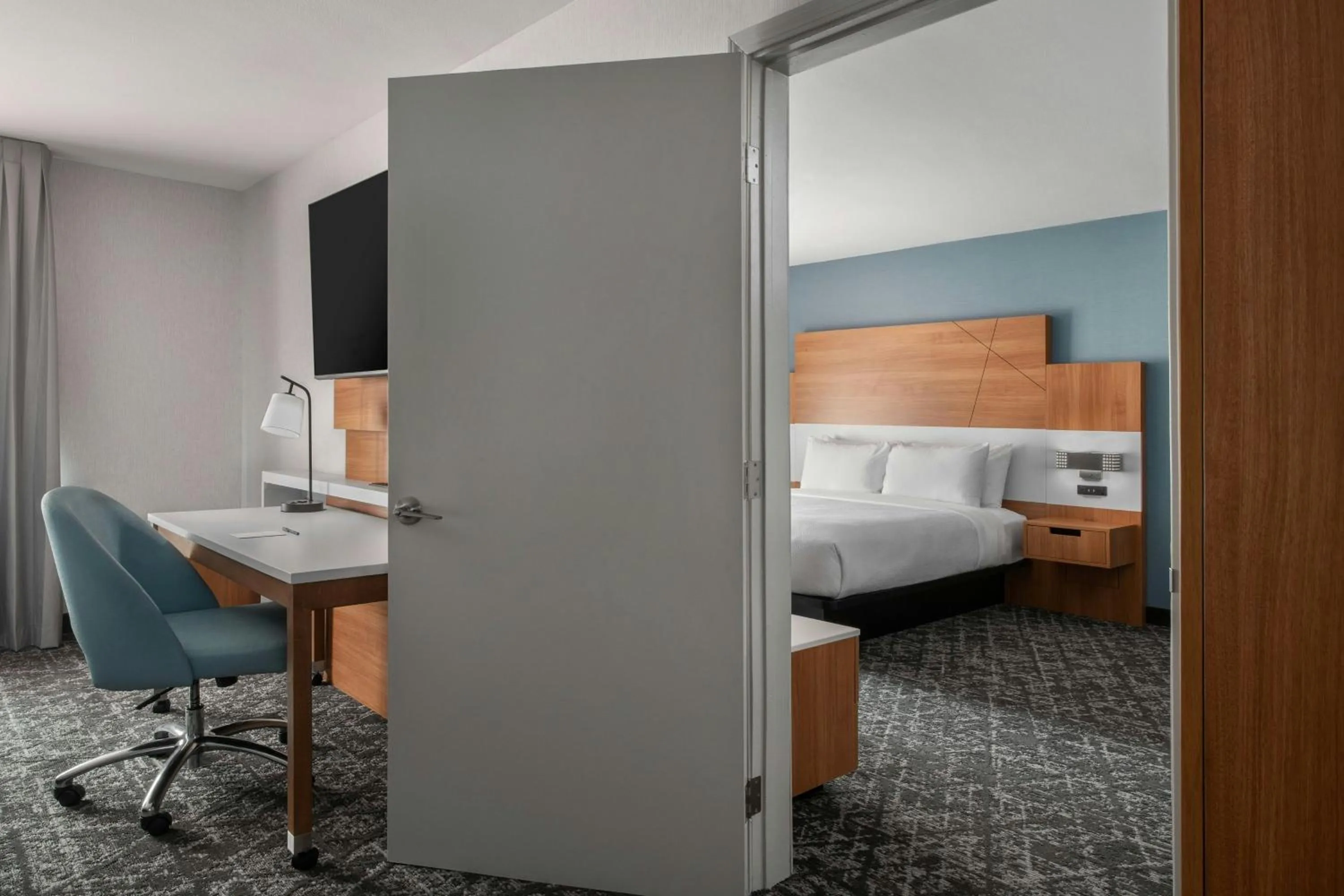 Photo of the whole room, Bed in Fairfield Inn & Suites Oakland Hayward