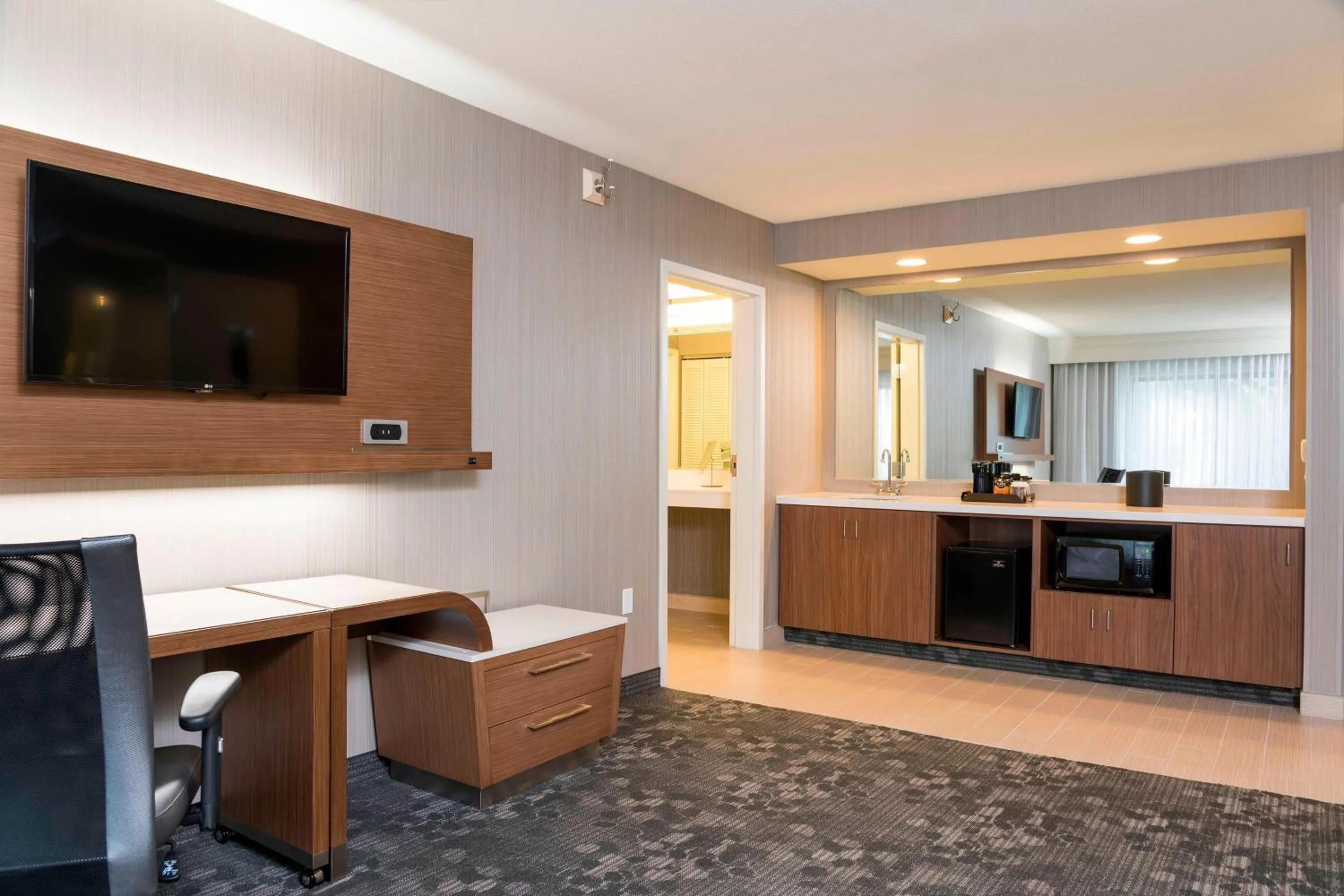 Lounge or bar in Courtyard by Marriott Livermore