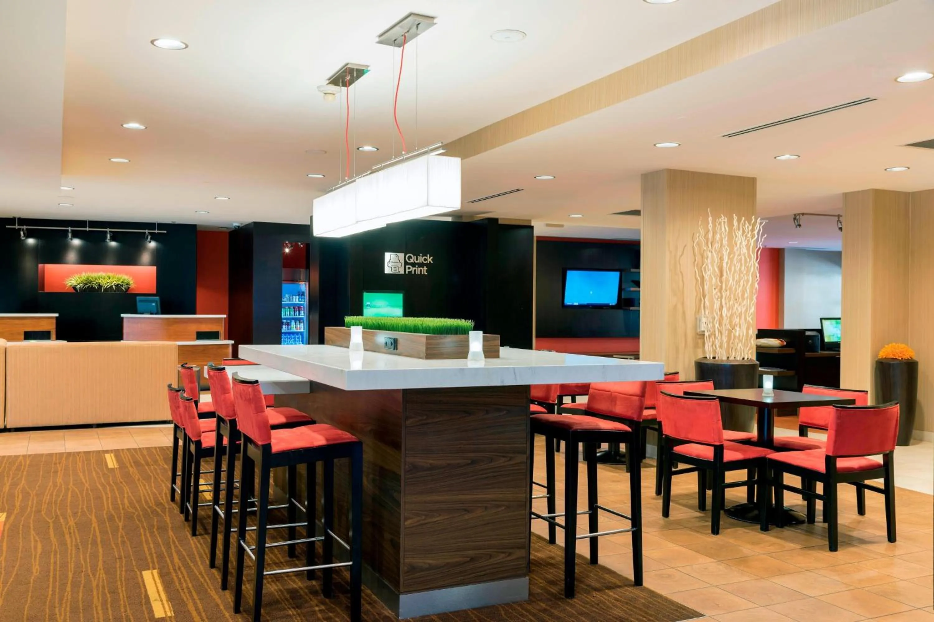 Restaurant/places to eat in Courtyard by Marriott Livermore