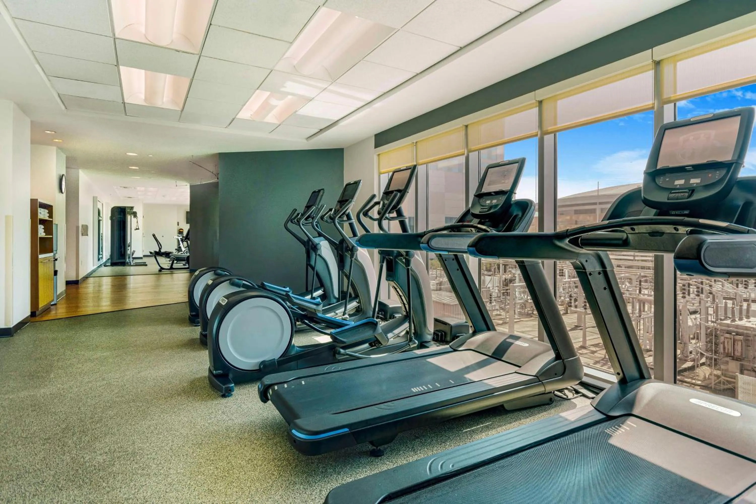 Fitness centre/facilities in Embassy Suites Houston - Downtown