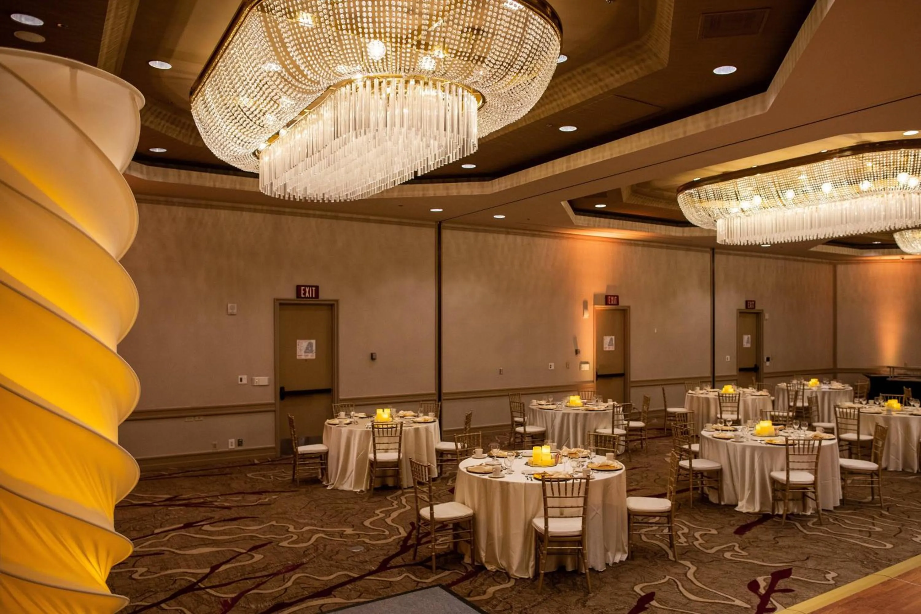 Lobby or reception in Walnut Creek Marriott
