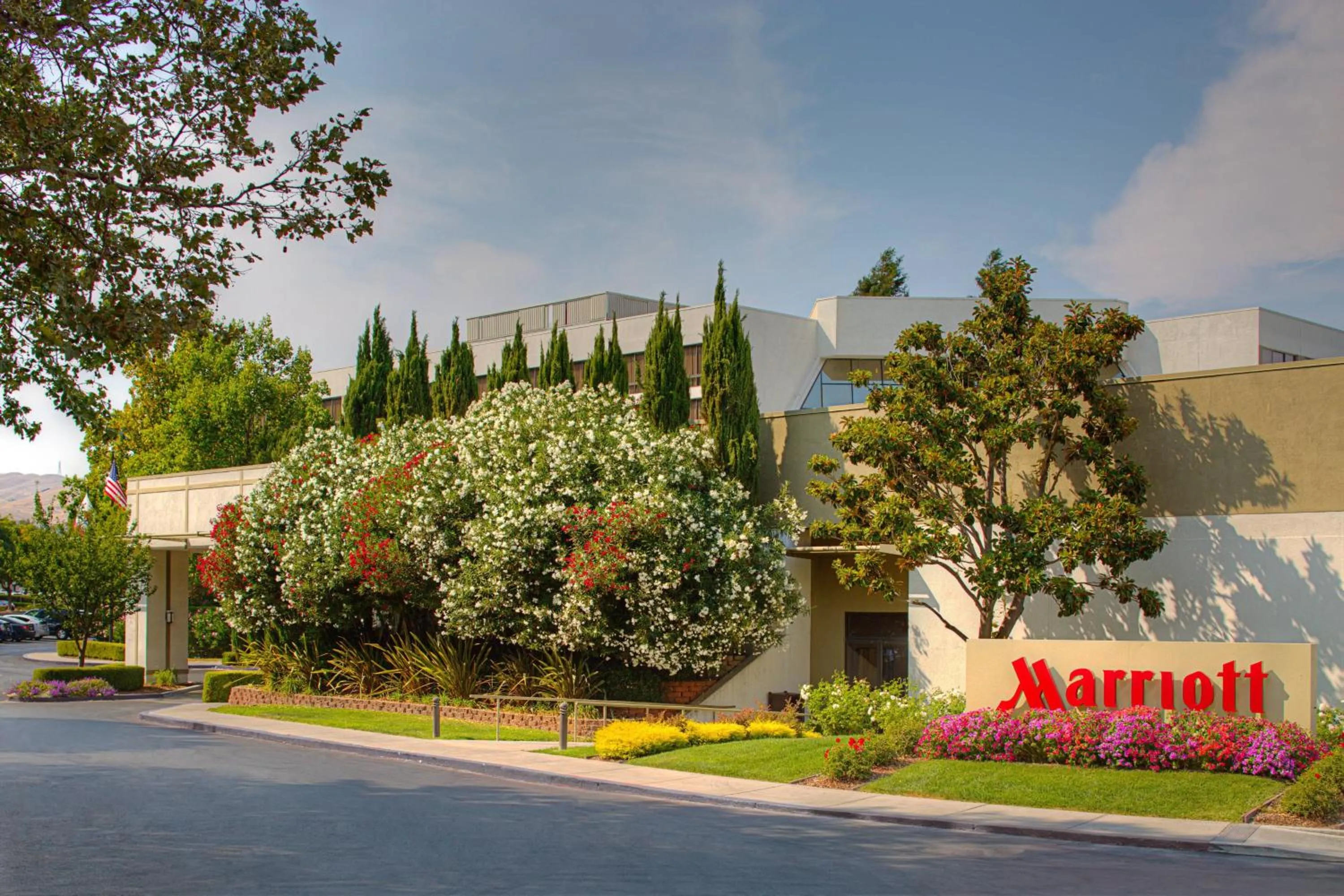 Property building in Pleasanton Marriott