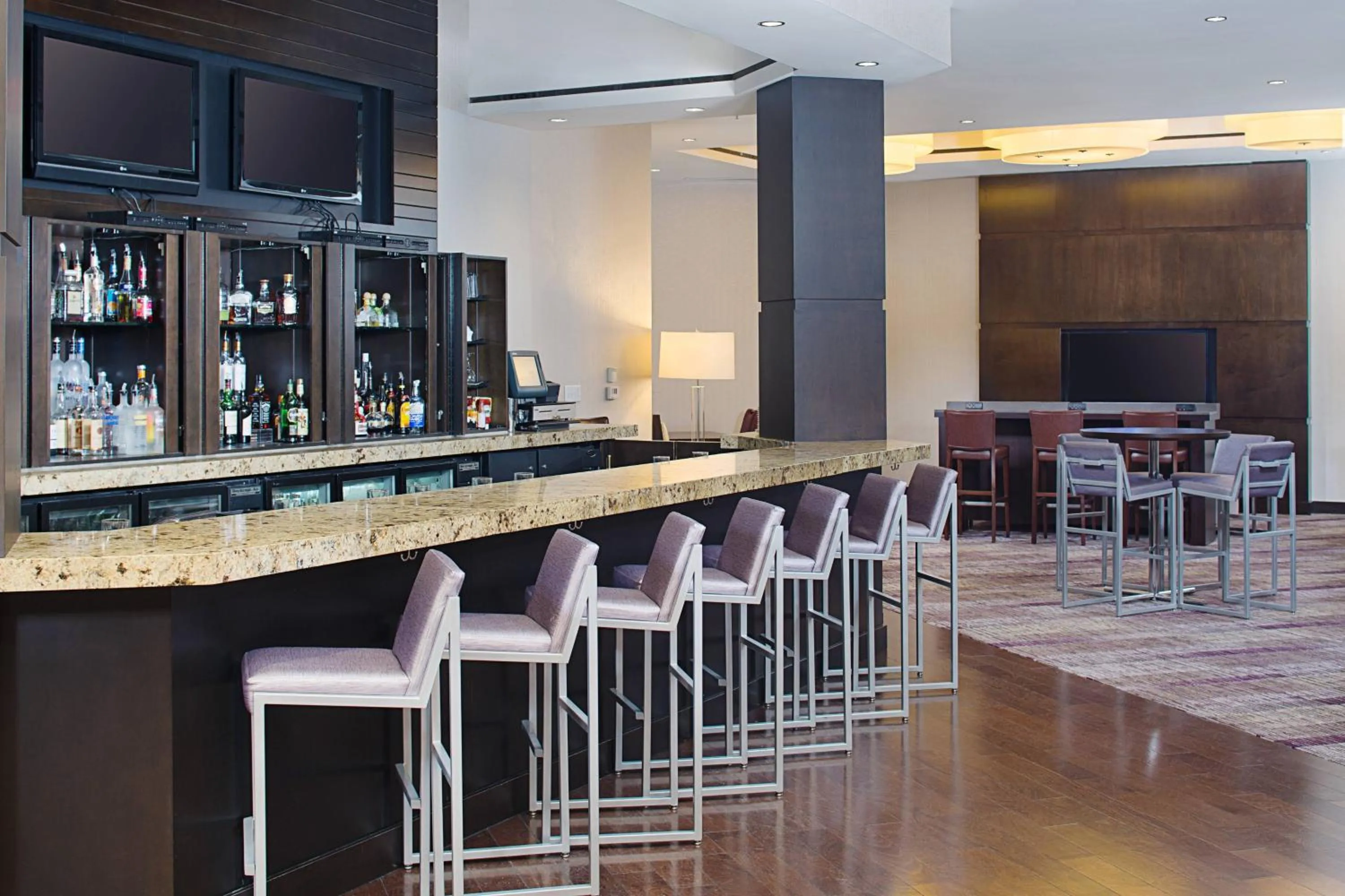 Lobby or reception in Pleasanton Marriott