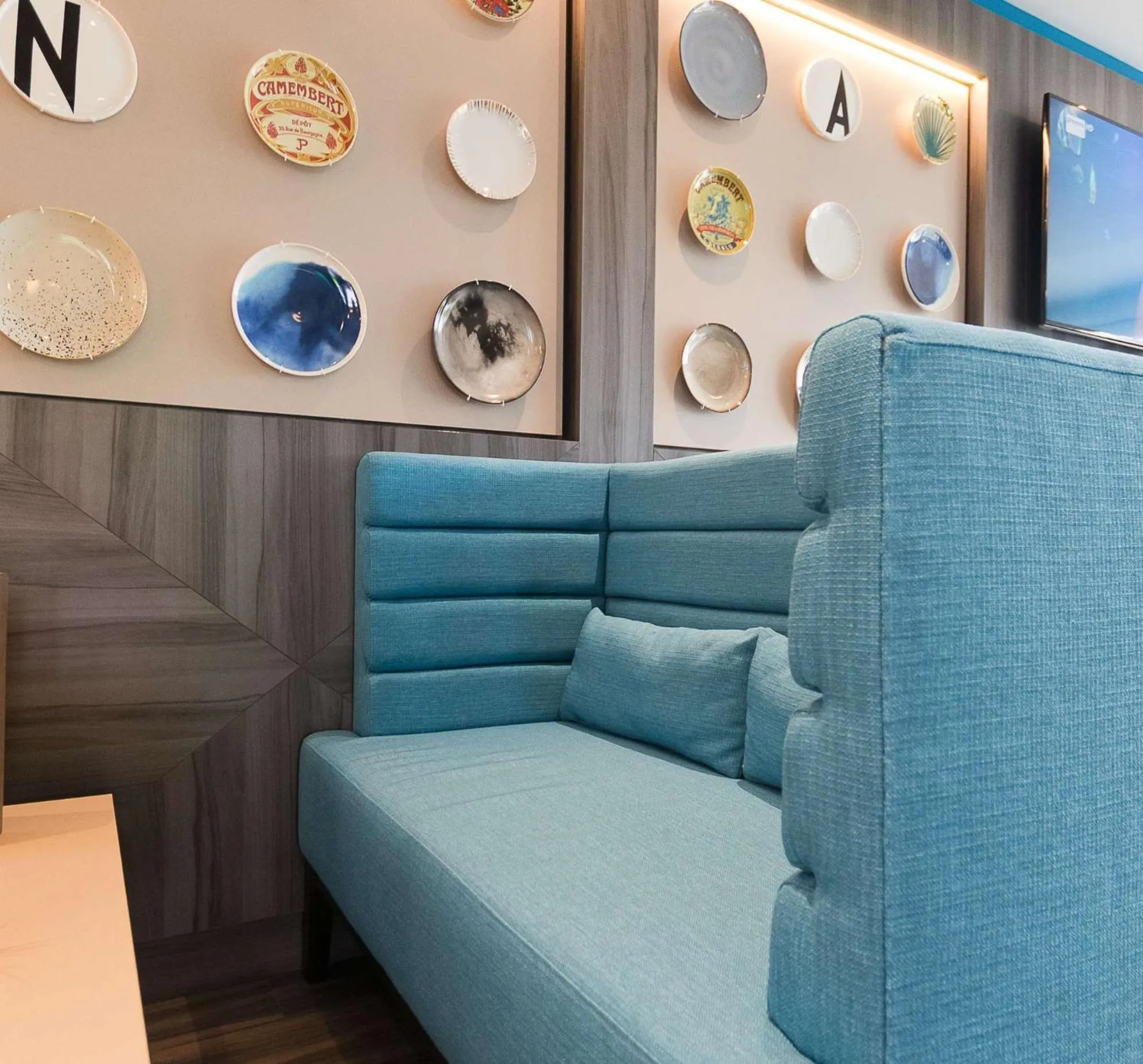 Lounge or bar in elaya hotel stuttgart boeblingen