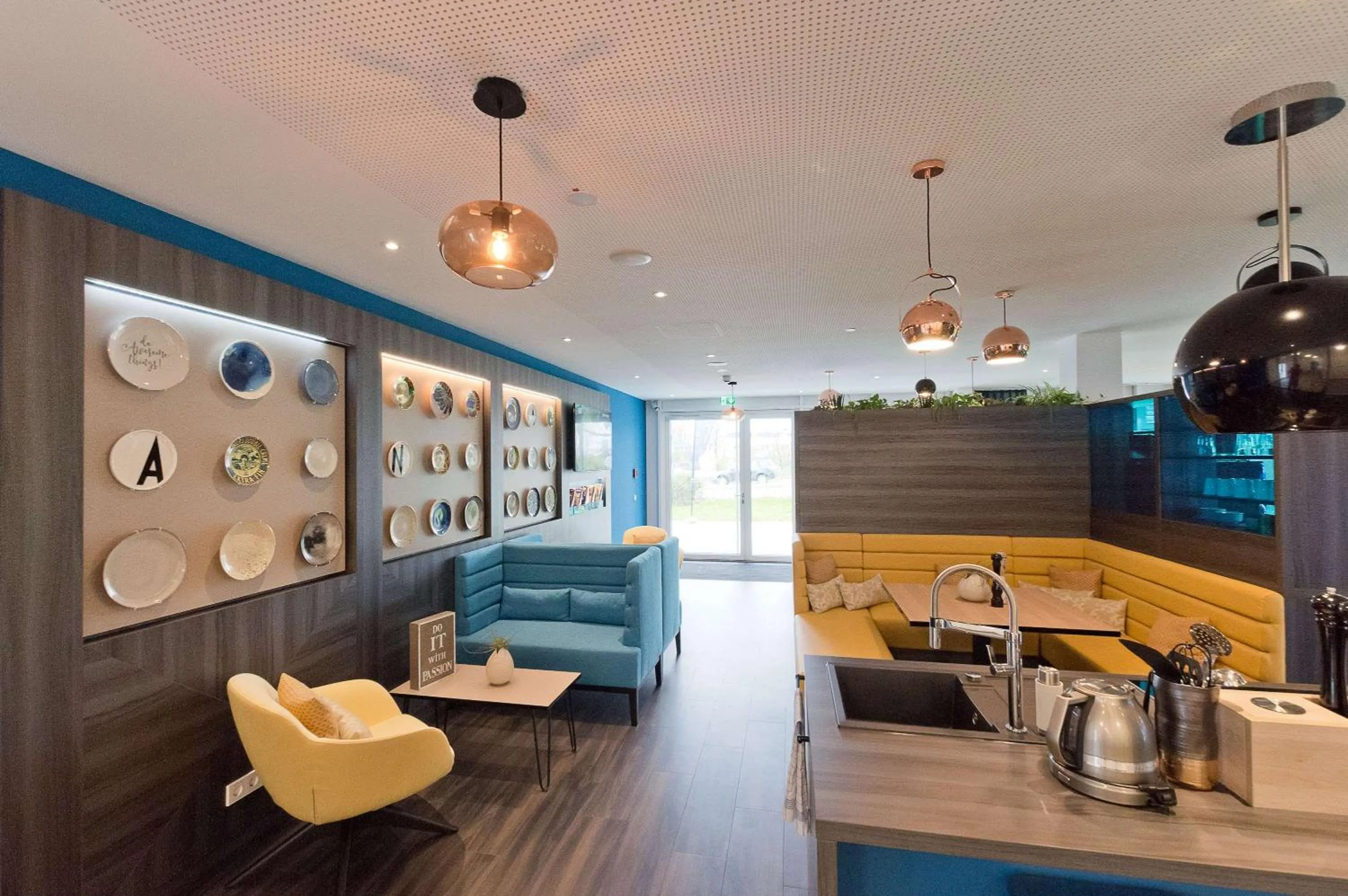 Lounge or bar in elaya hotel stuttgart boeblingen