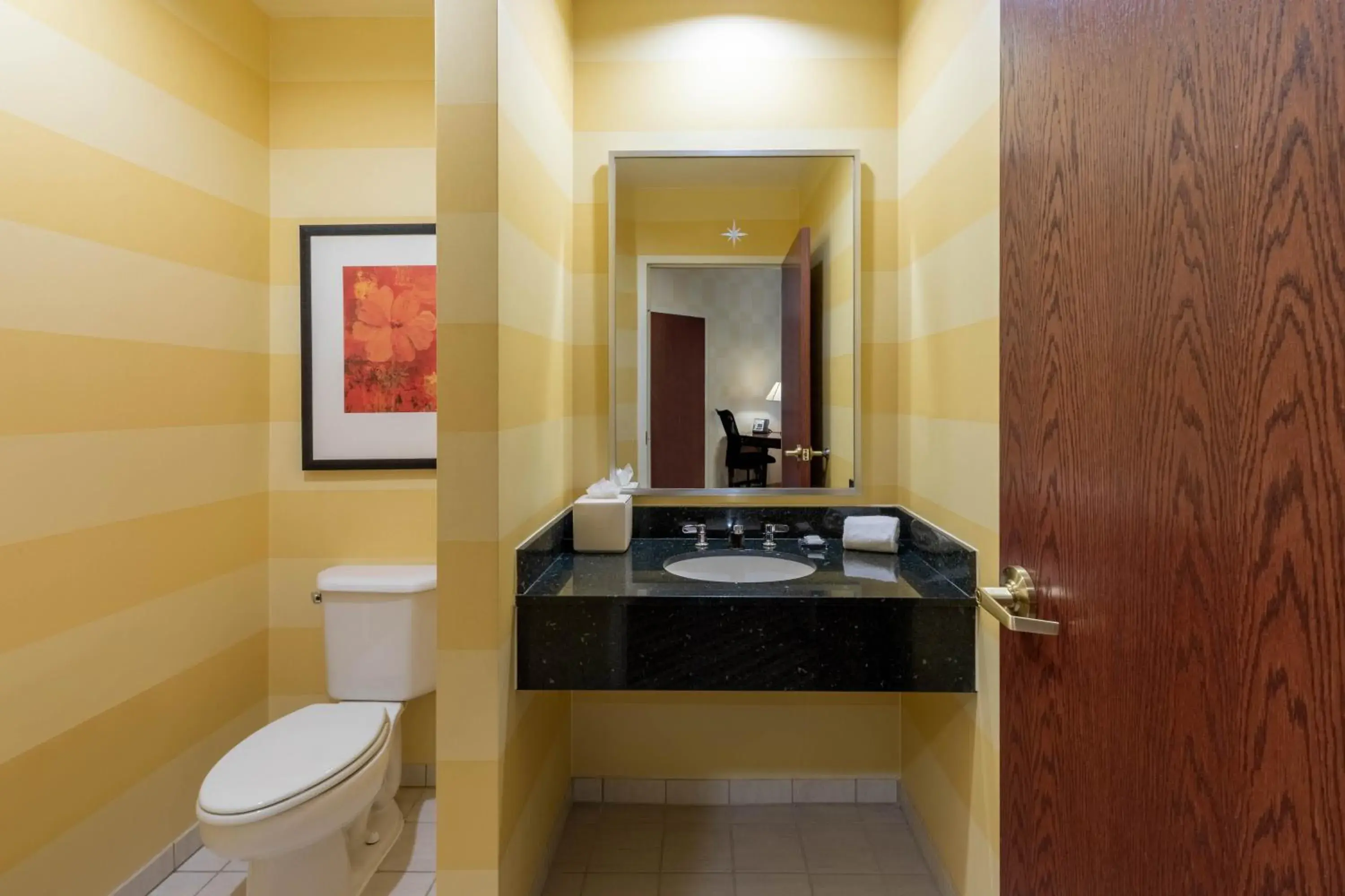 1 King Bed, One-Bedroom, Mobility/Hearing Impaired Accessible Suite, Non-Smoking in Wyndham Grand Oklahoma City Downtown 1 King Bed, One-Bedroom, Mobility/Hearing Impaired Accessible Suite, Non-Smoking in Wyndham Grand Oklahoma City Downtown