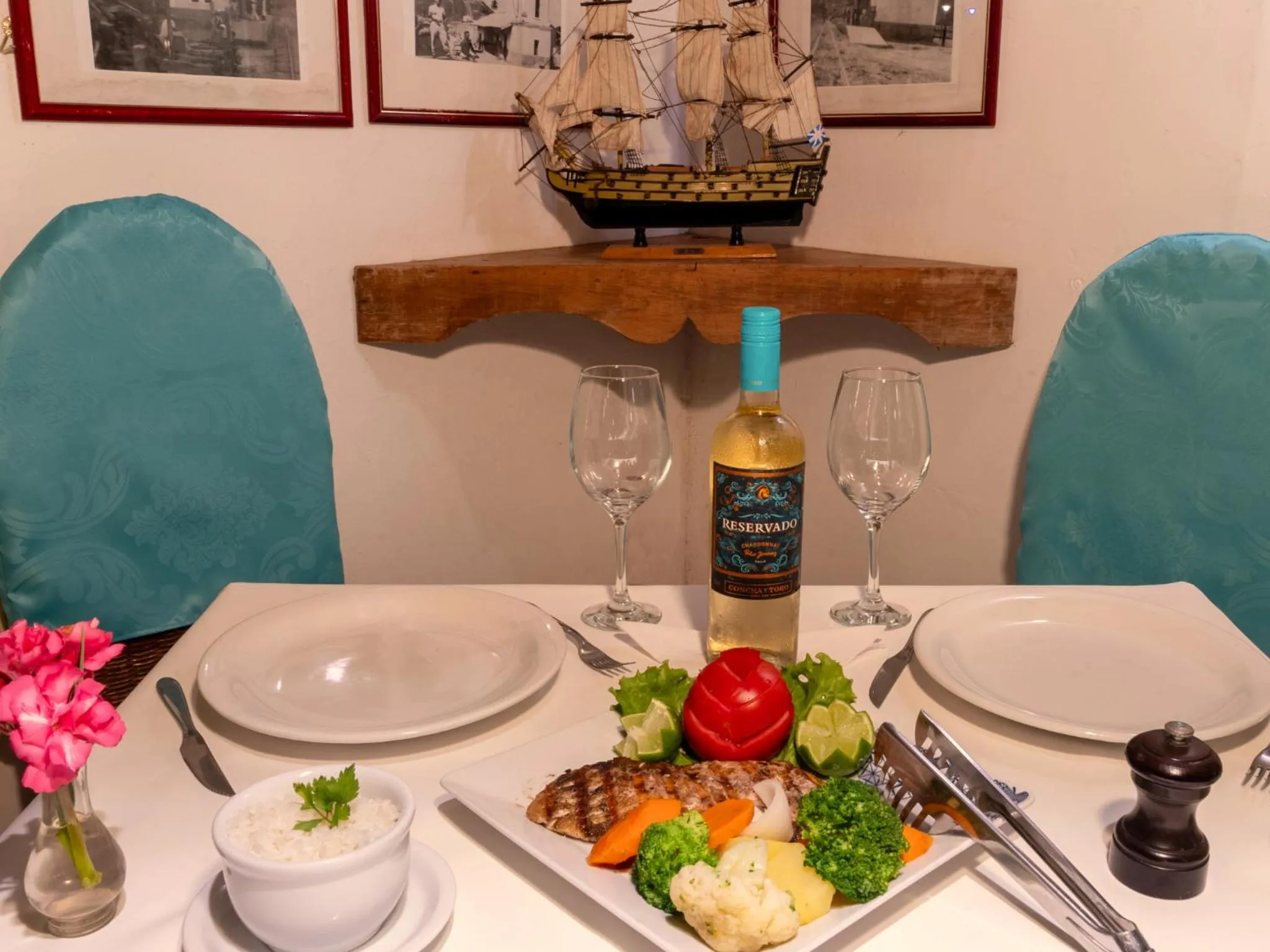 Food and drinks in Hotel Marina Porto Abrolhos