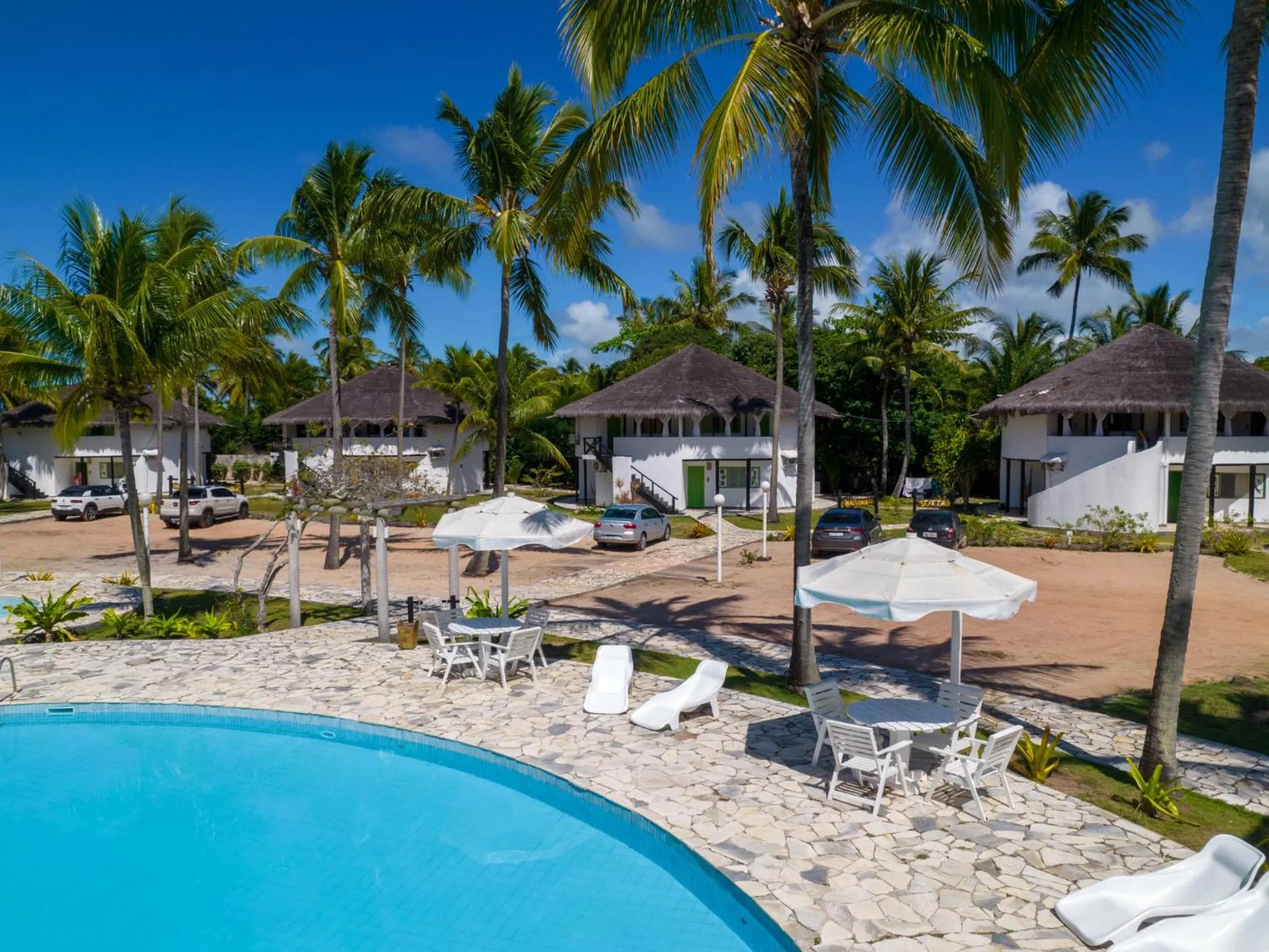 Swimming pool in Hotel Marina Porto Abrolhos