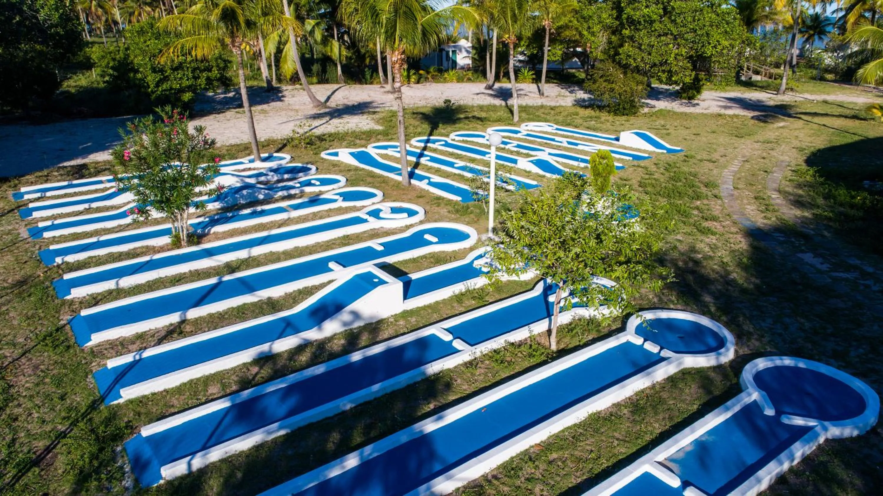 Golfcourse in Hotel Marina Porto Abrolhos