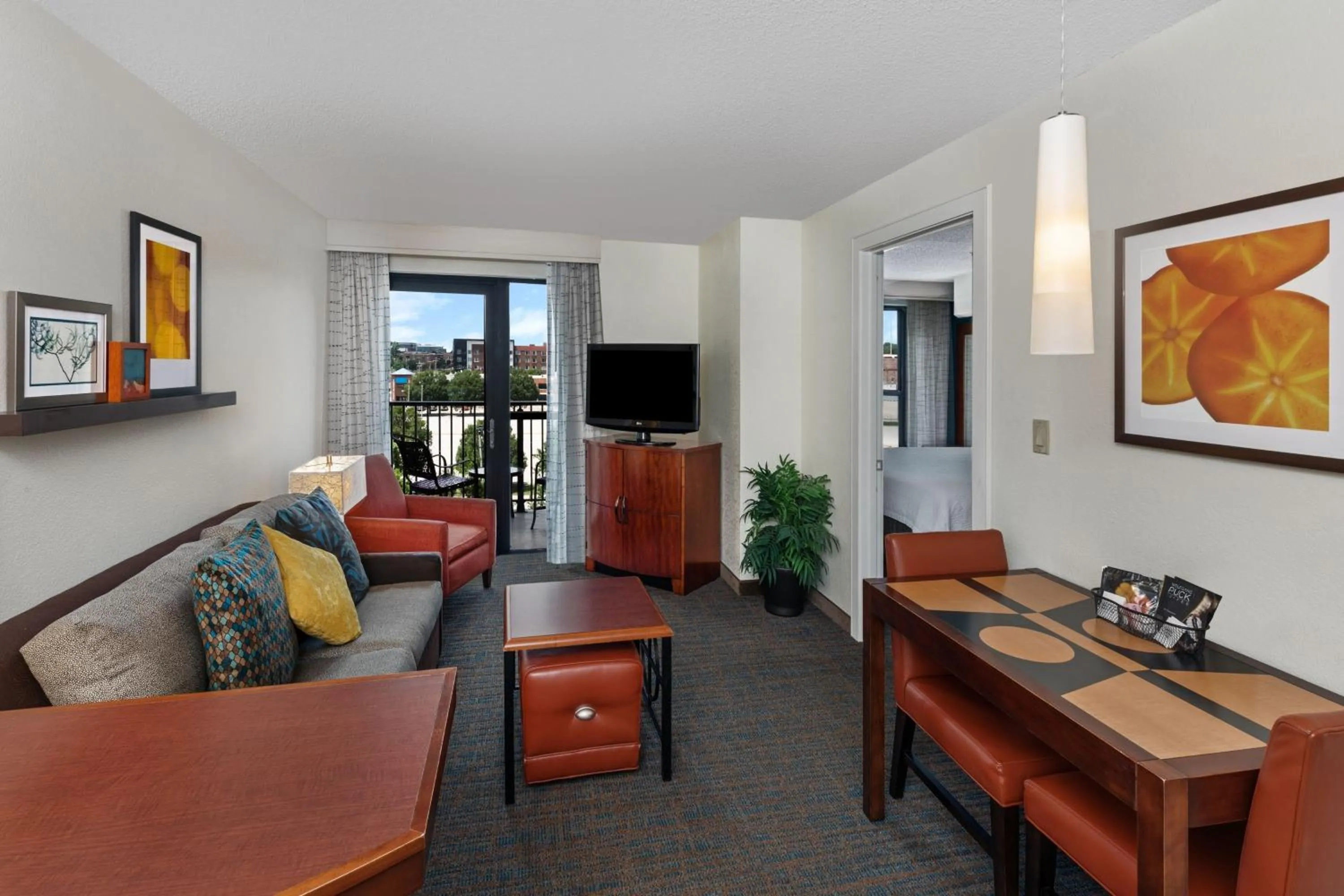 Living room in Residence Inn by Marriott Oklahoma City Downtown/Bricktown