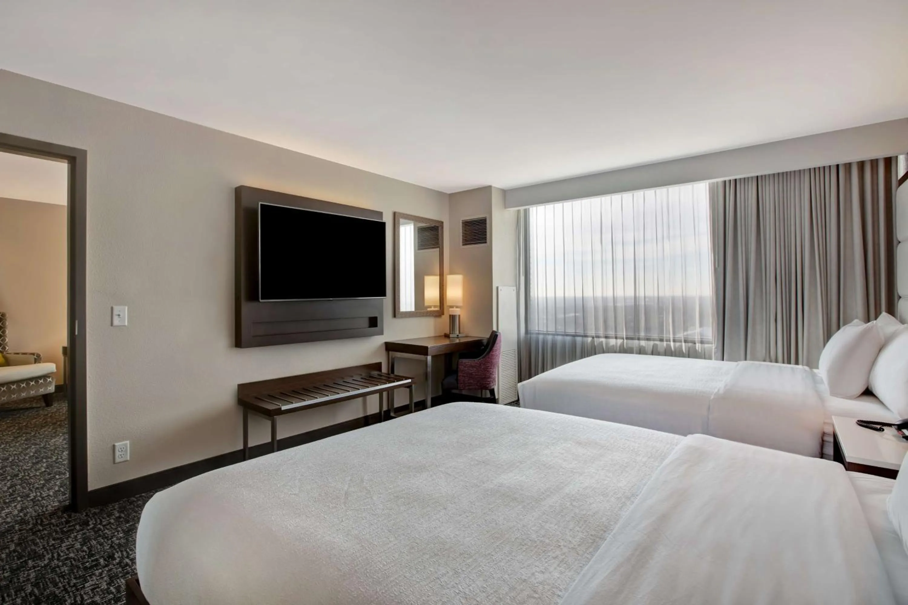 Bed in Embassy Suites By Hilton Oklahoma City Northwest