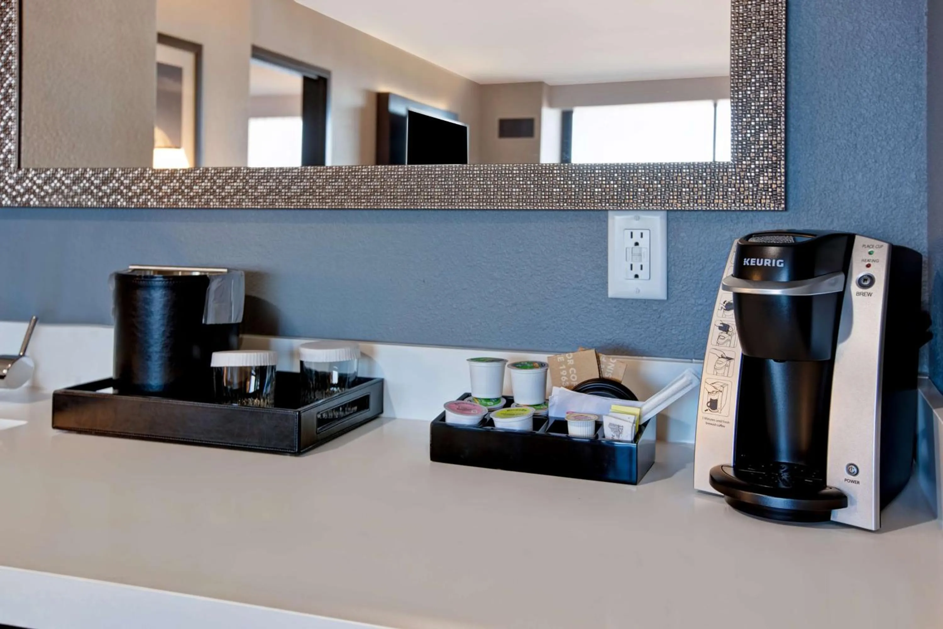 Photo of the whole room in Embassy Suites By Hilton Oklahoma City Northwest