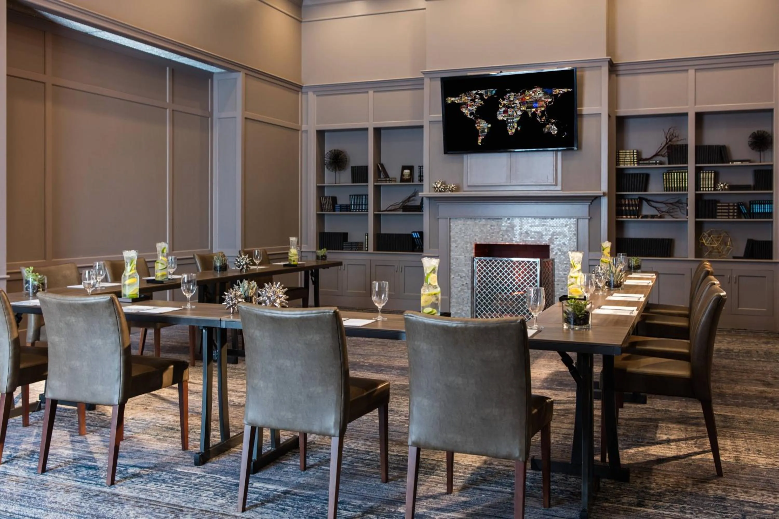 Meeting/conference room in Renaissance Waterford Oklahoma City Hotel