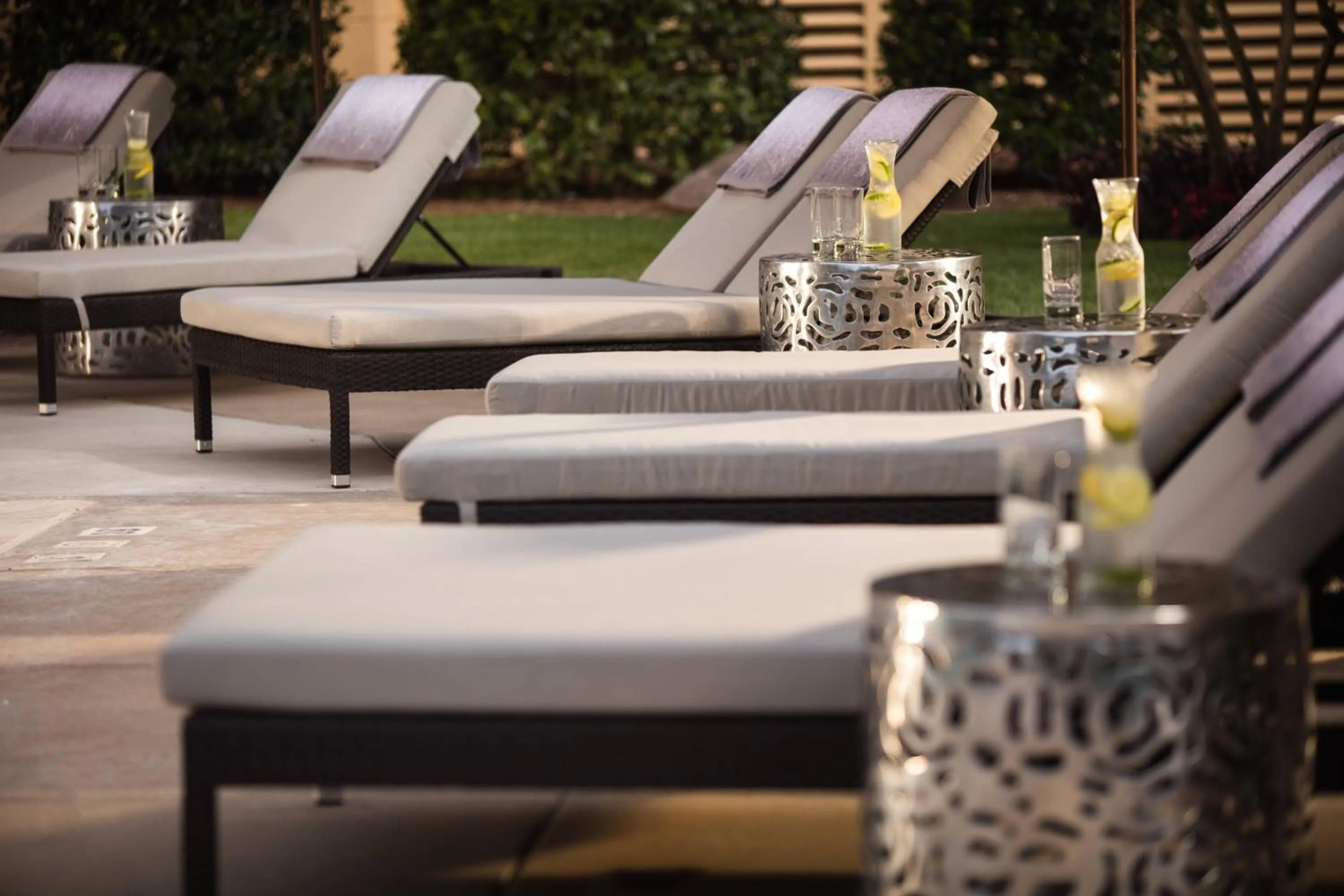 Swimming pool in Renaissance Waterford Oklahoma City Hotel