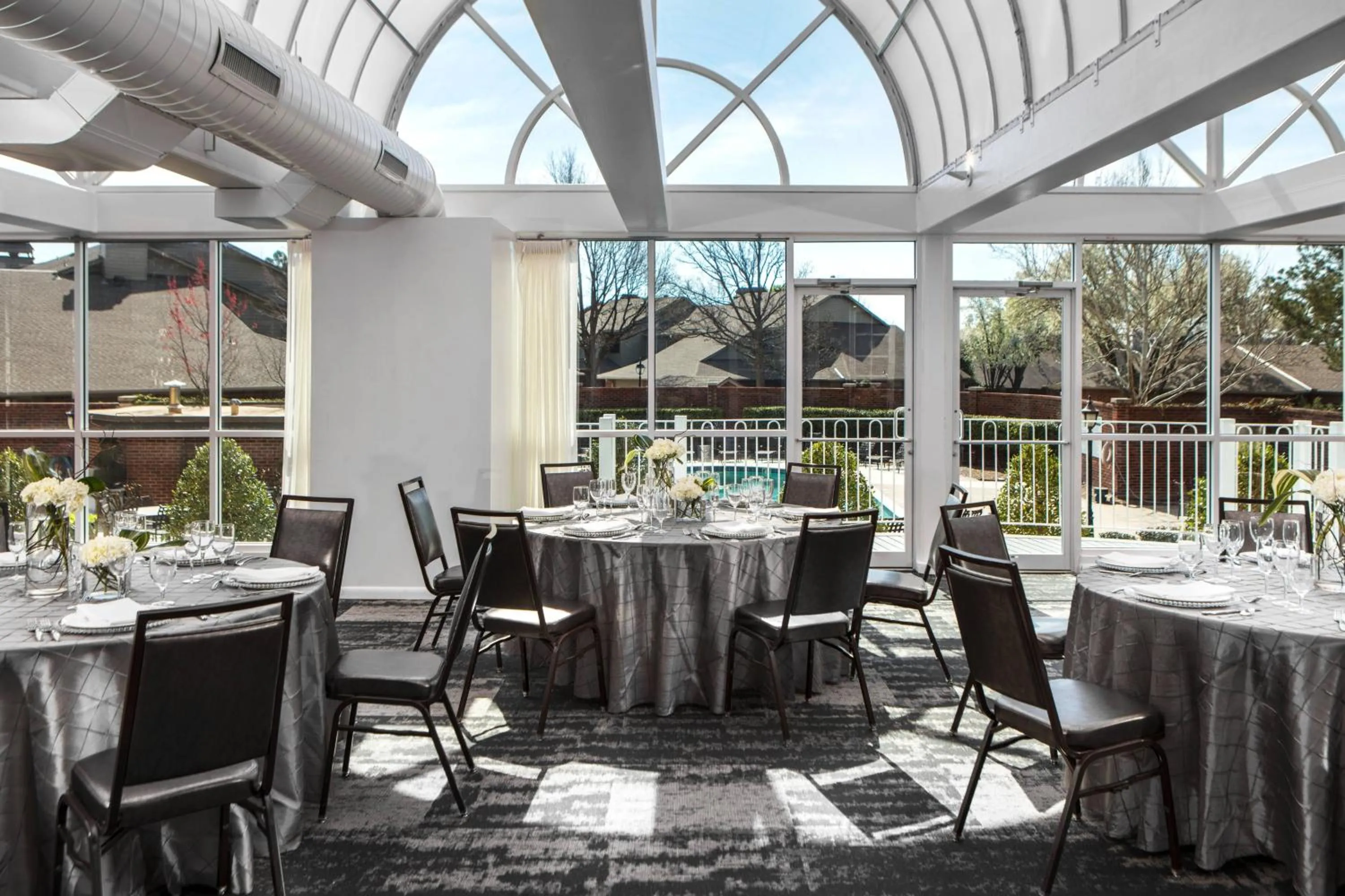 Lobby or reception in Renaissance Waterford Oklahoma City Hotel