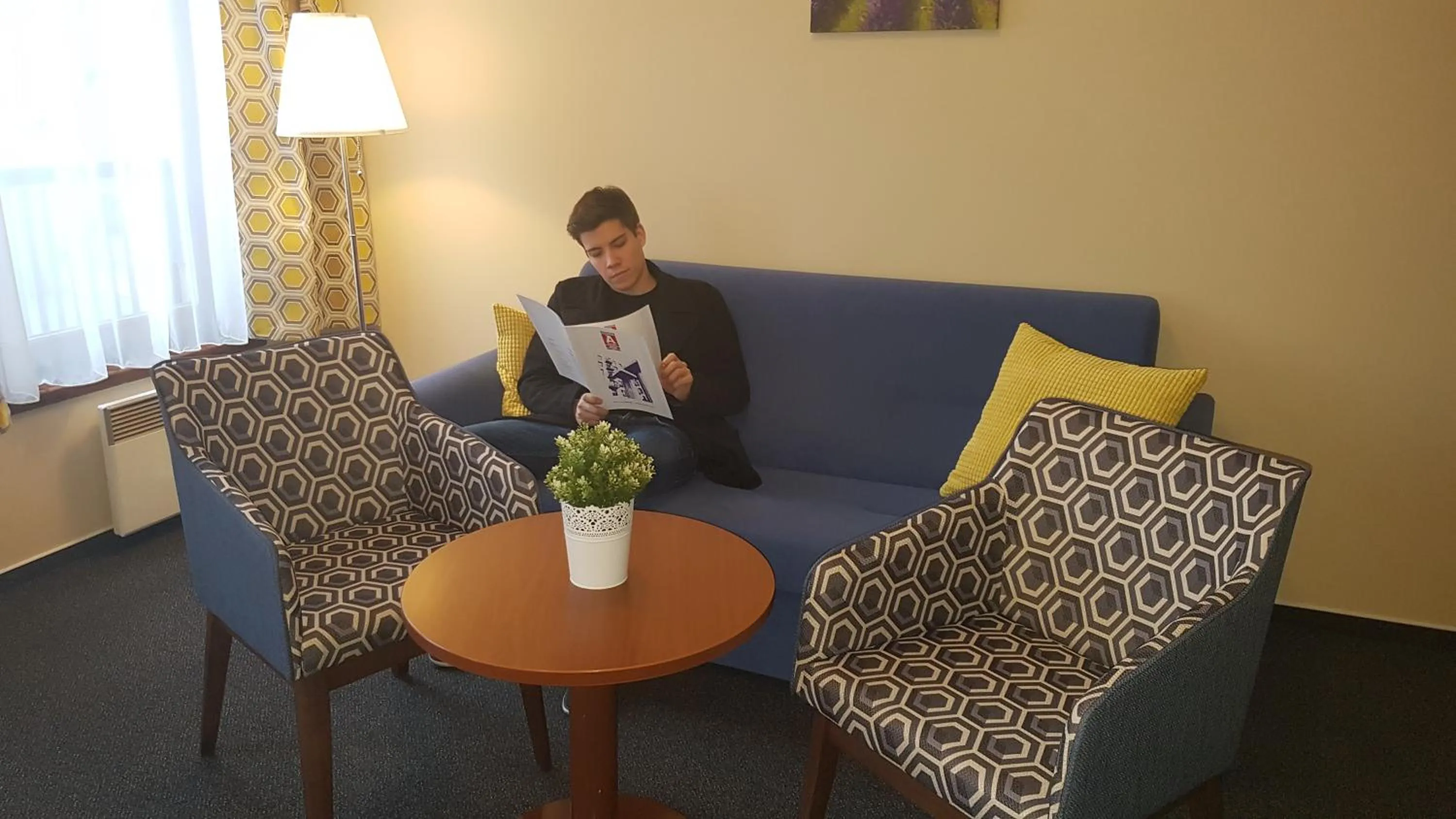 Photo of the whole room in Aparthotel Austria Suites