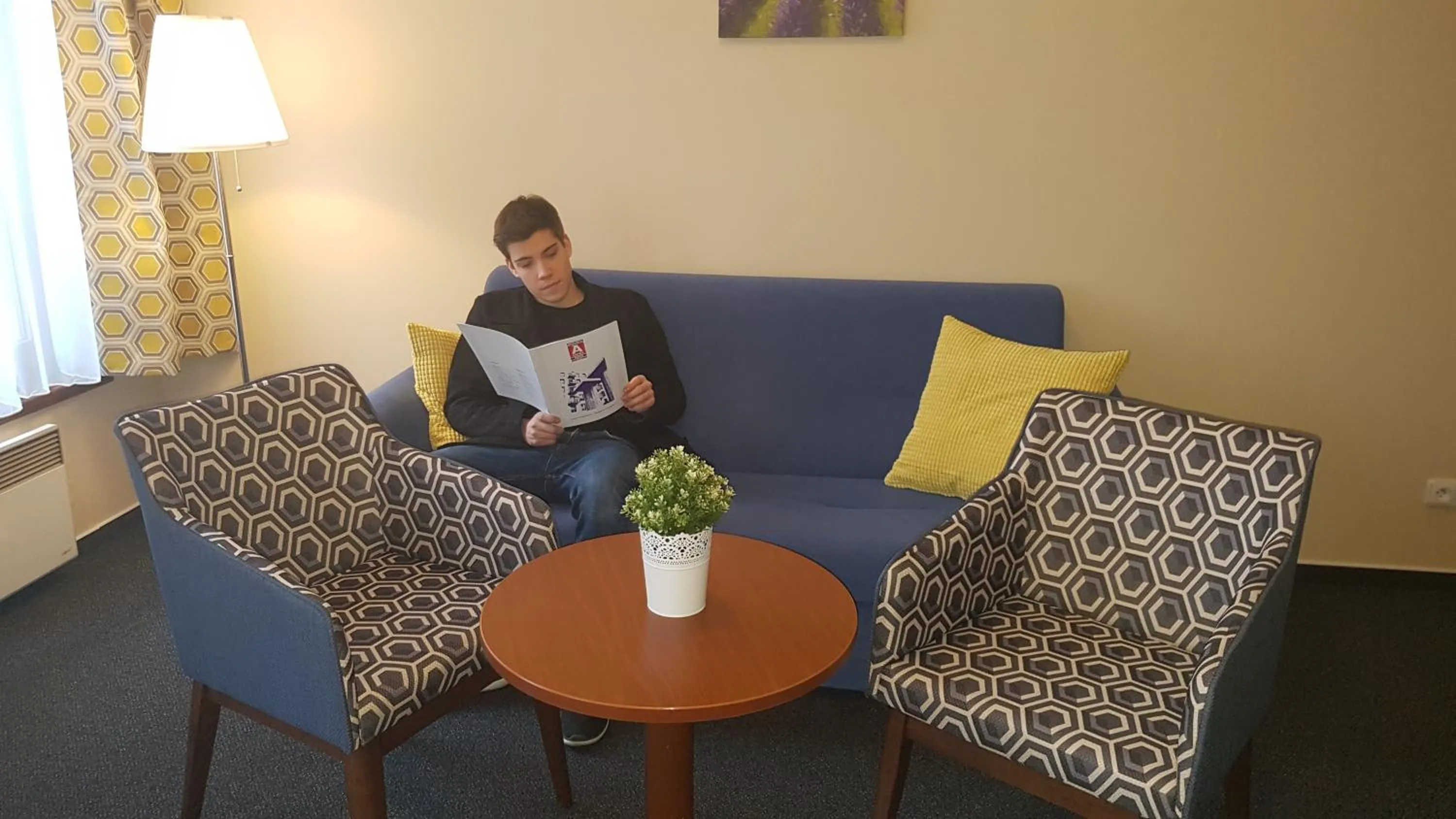 Photo of the whole room in Aparthotel Austria Suites