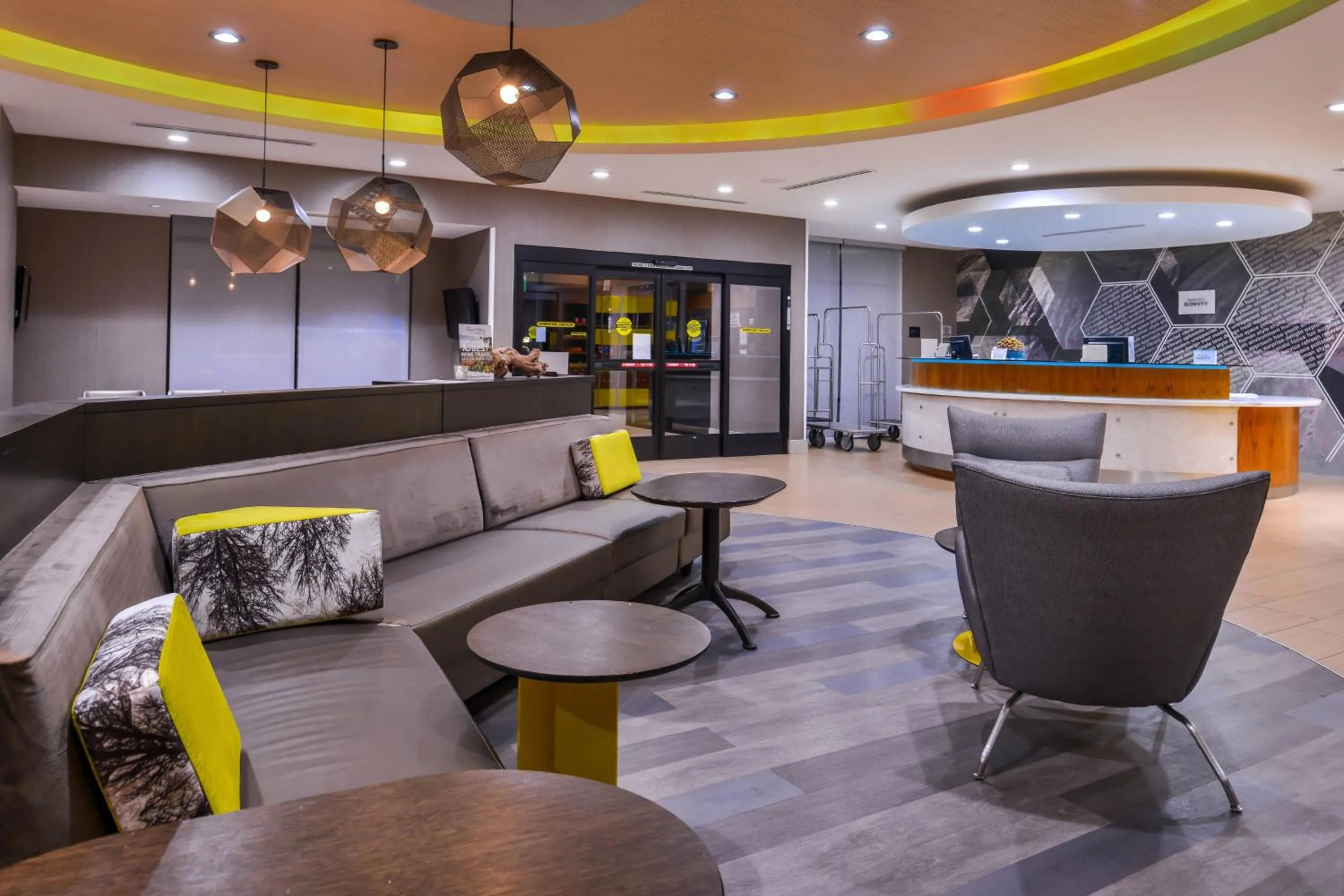Lobby or reception in SpringHill Suites Temecula Valley Wine Country