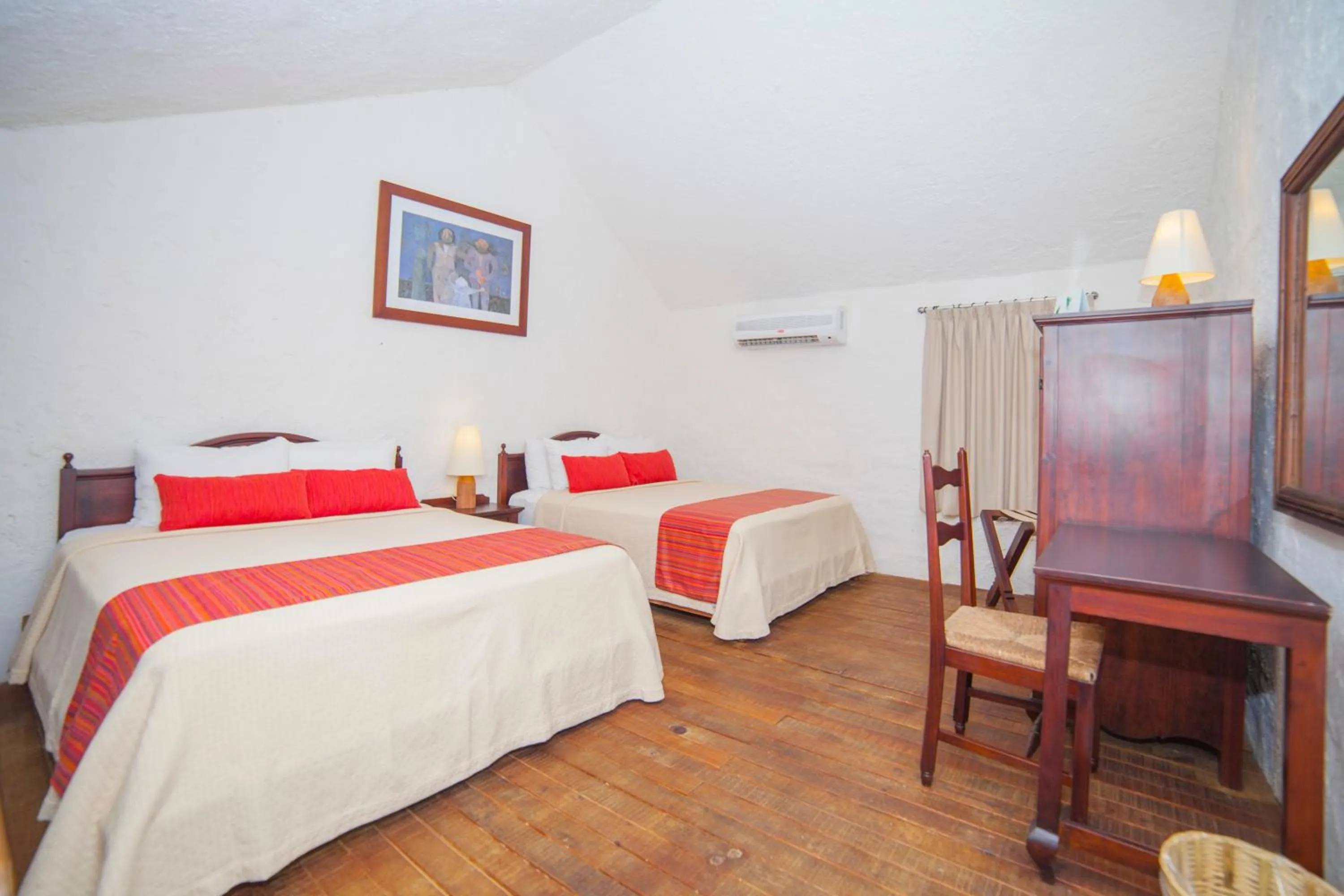 Bed in Villa Blanca Huatulco