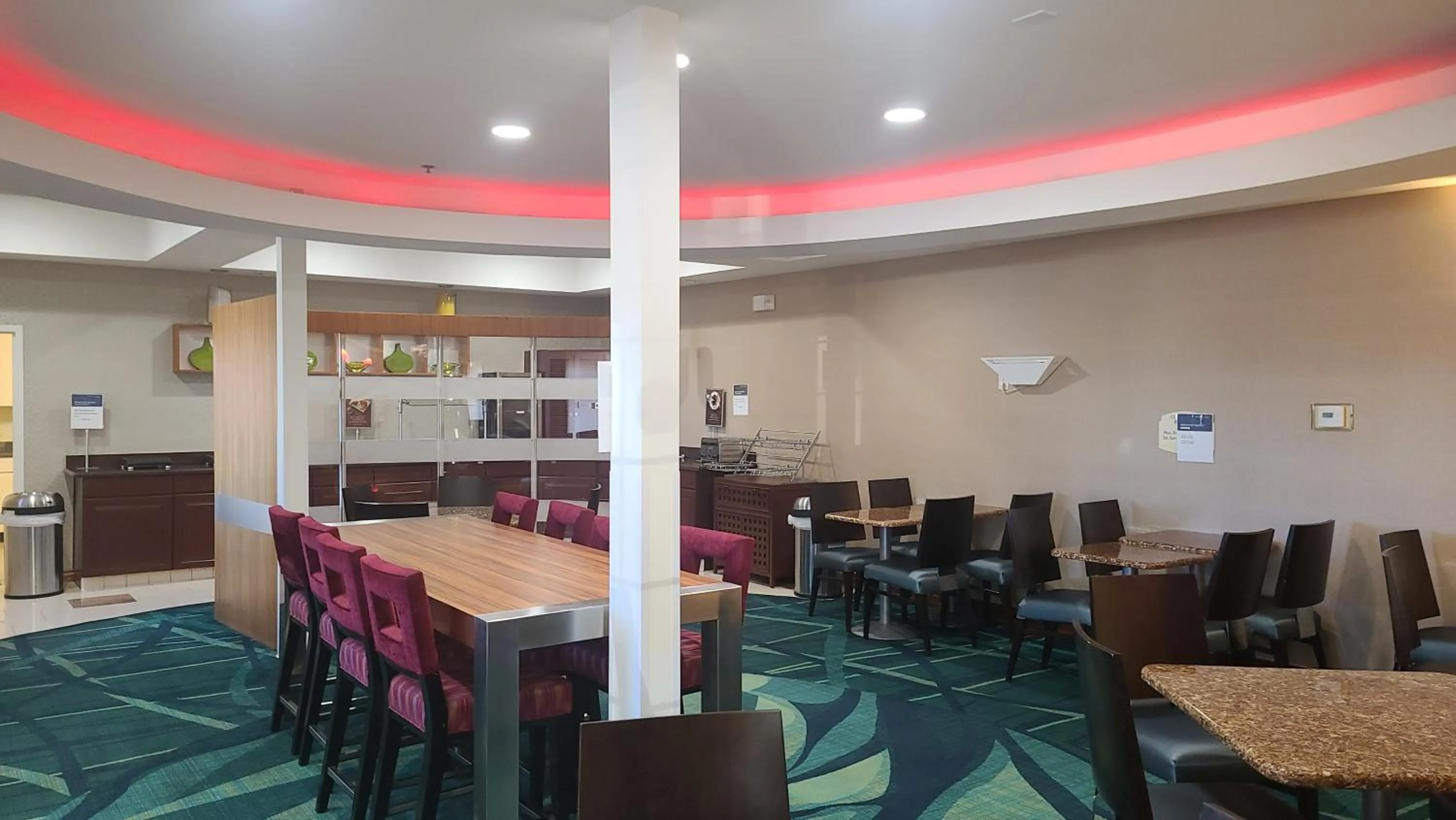 Breakfast in SpringHill Suites Victorville Hesperia